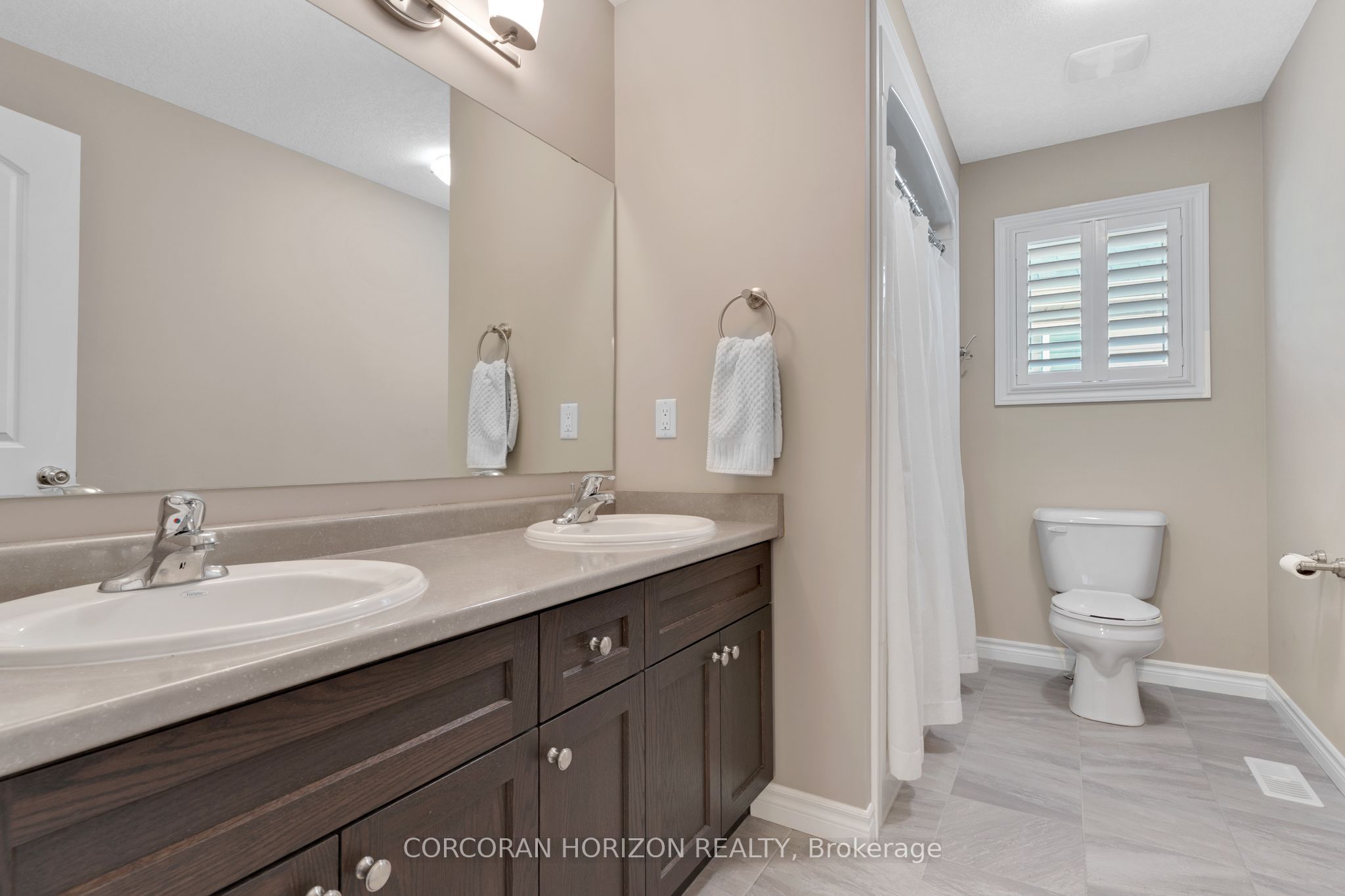 213 Ladyslipper Drive Property Photo 42