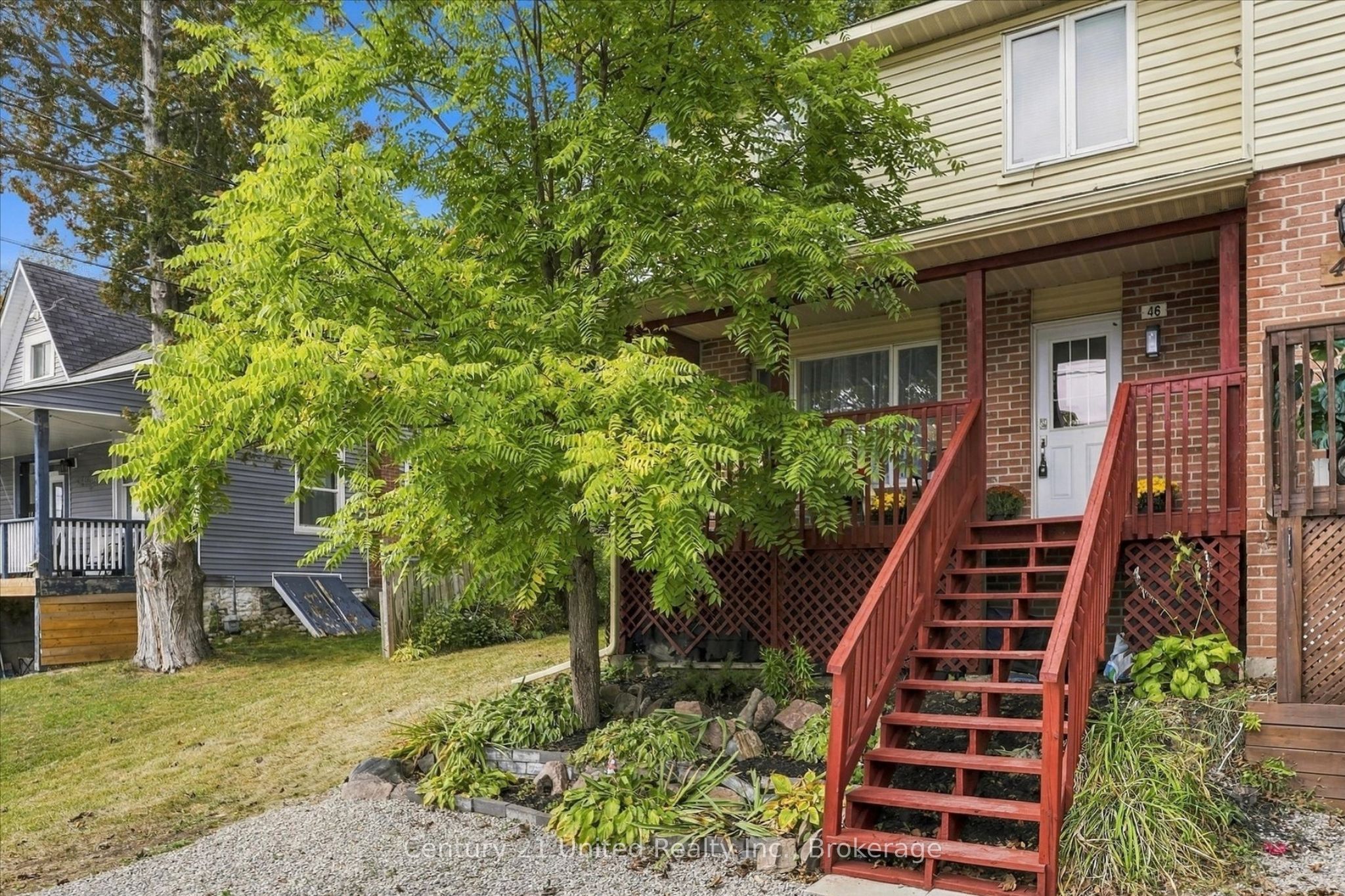 46 Ridge Street Property Photo 3