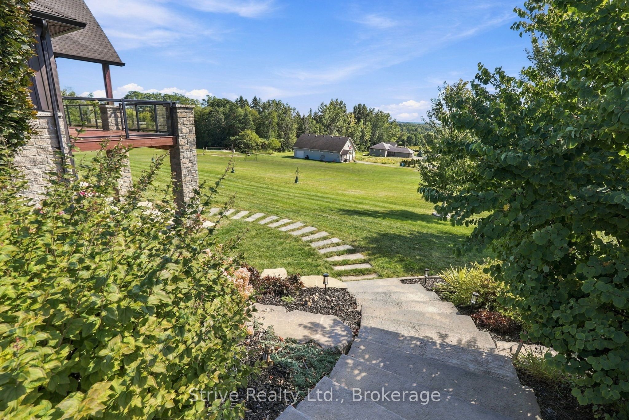 667 Huff Road Property Photo 6