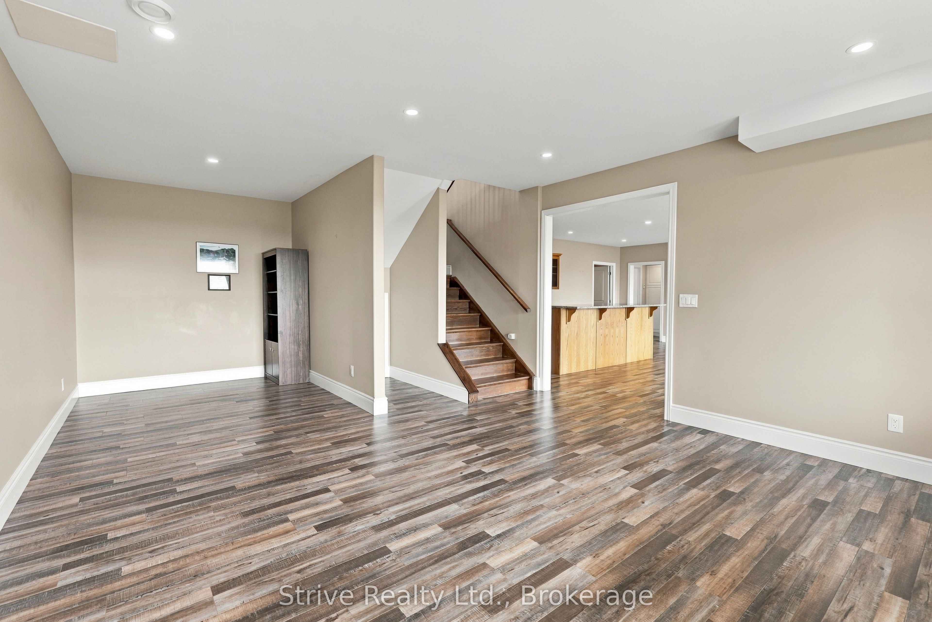 667 Huff Road Property Photo 30