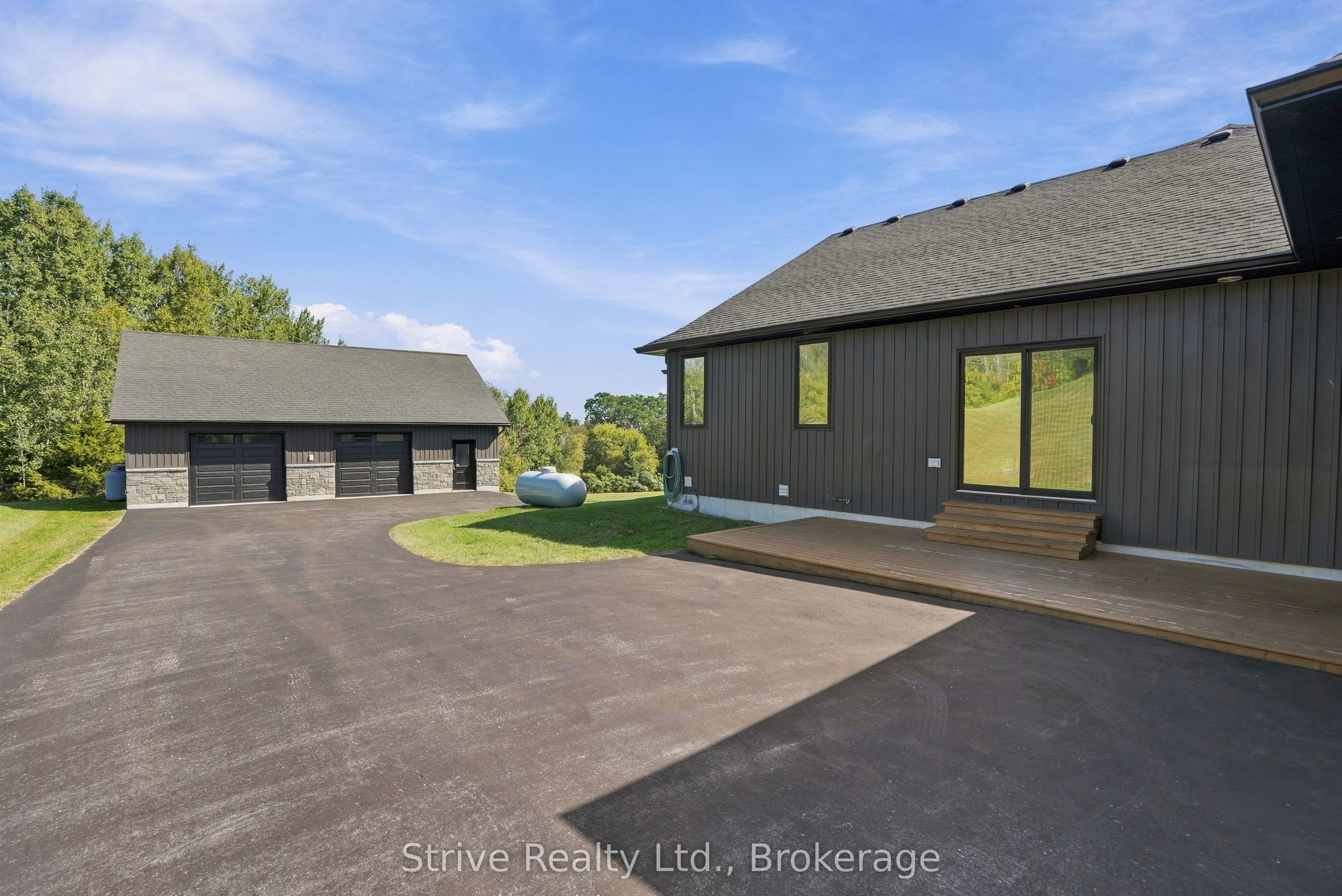 667 Huff Road Property Photo 42