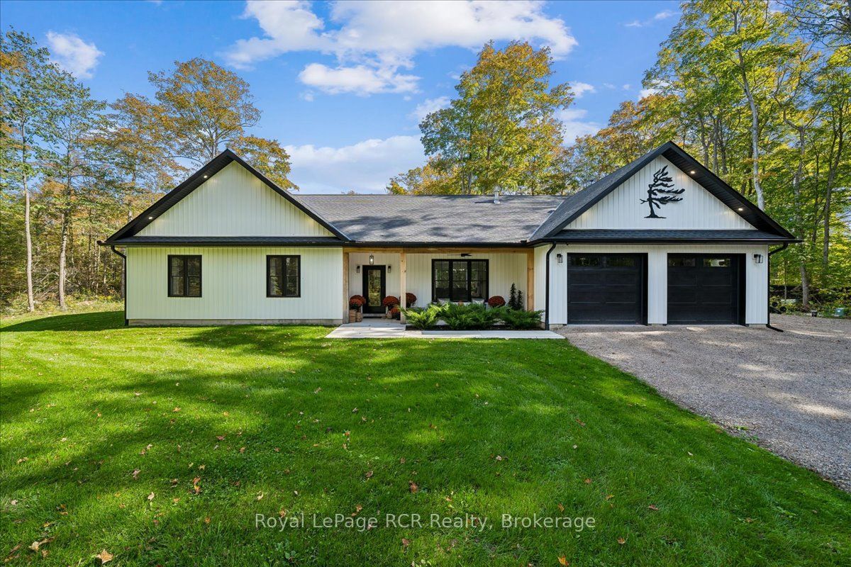 1342 Highway 6 Property Photo 2