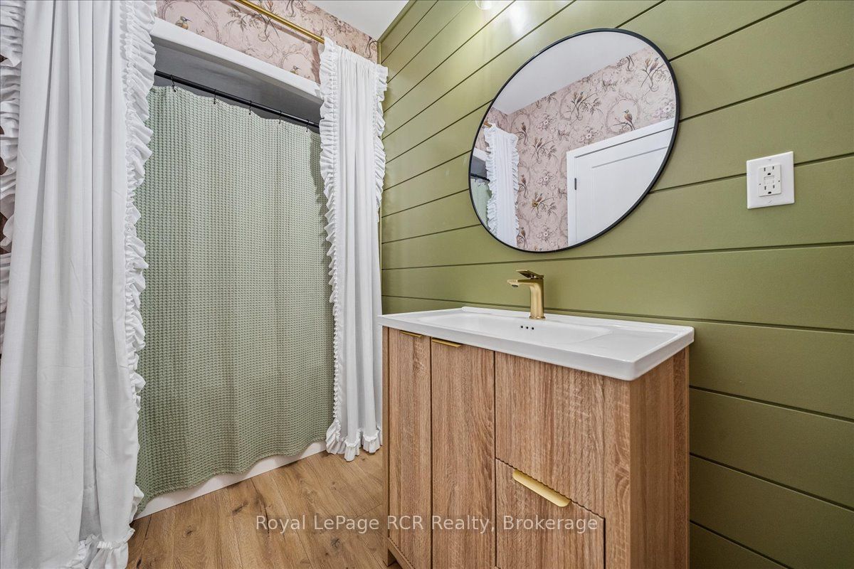 1342 Highway 6 Property Photo 28