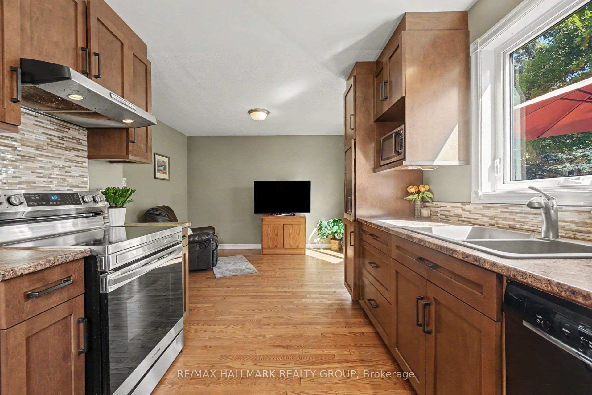 96 Pheasant Run Drive Property Photo 12