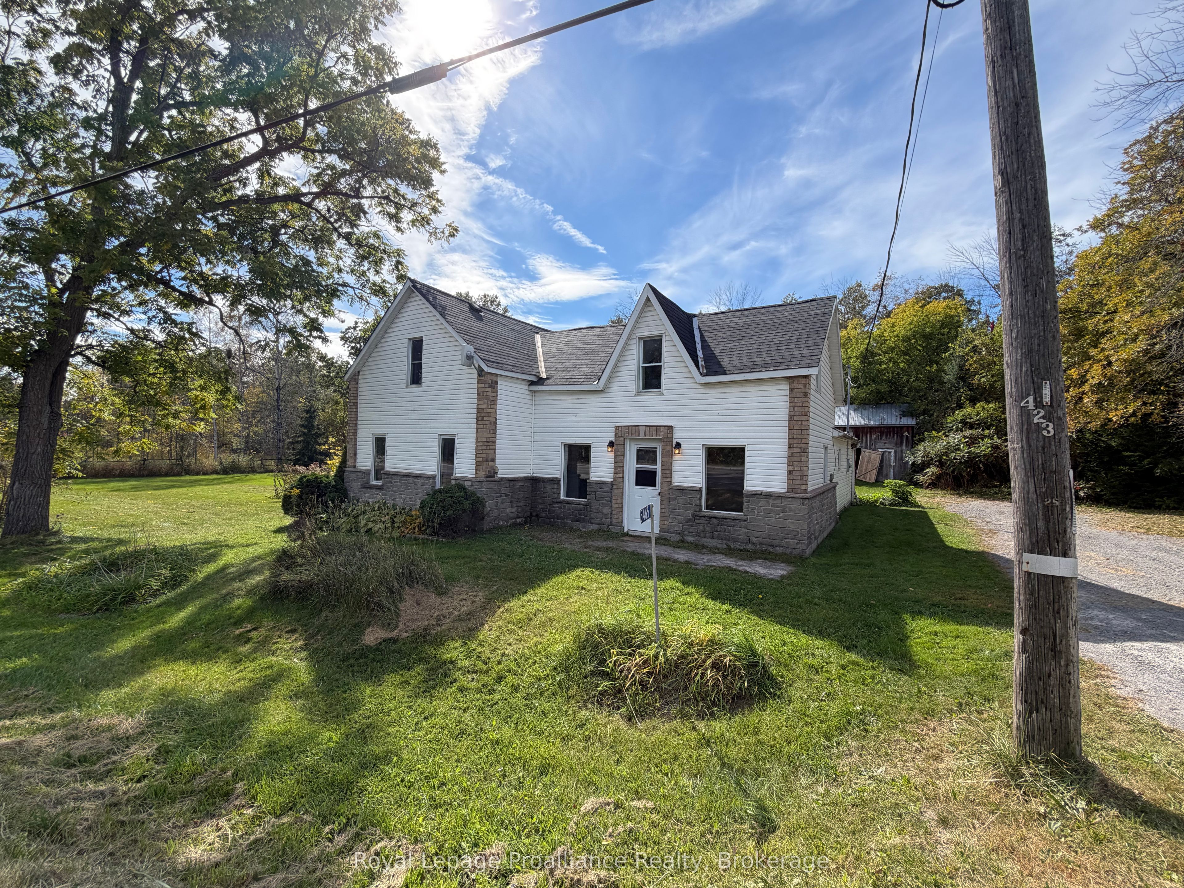 5465 Stirling-marmora Road Property Photo 1