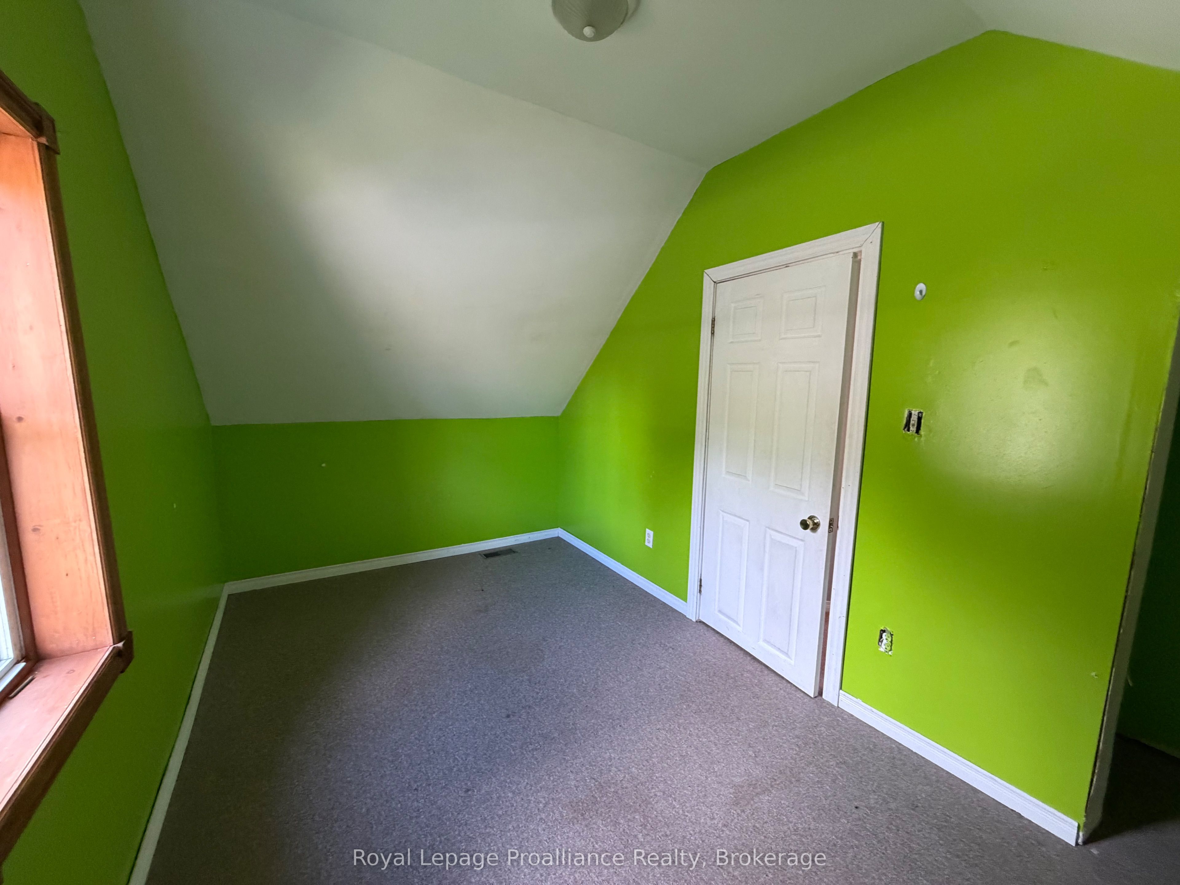 5465 Stirling-marmora Road Property Photo 13
