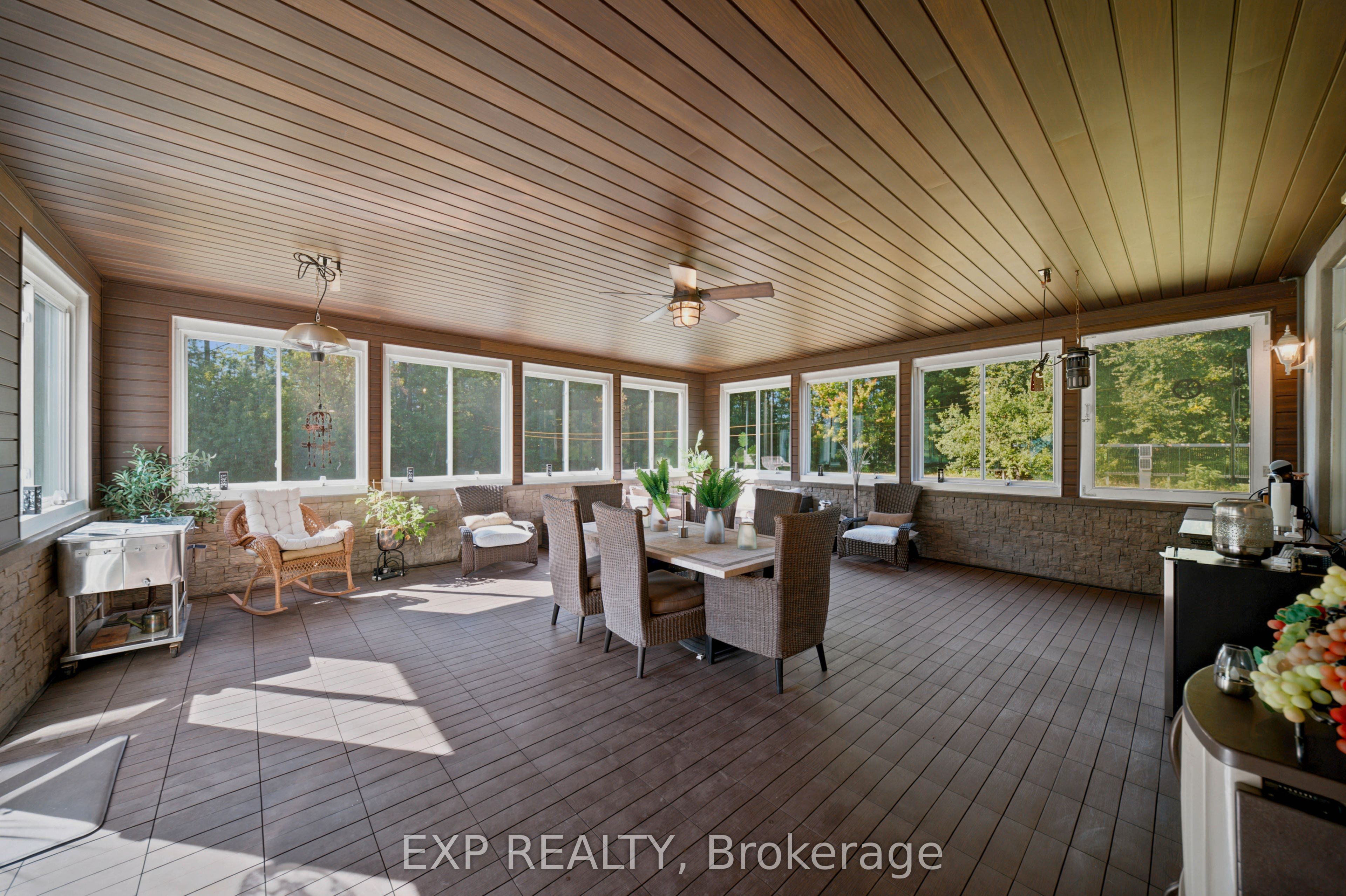 3402 Champlain Street Property Photo 14