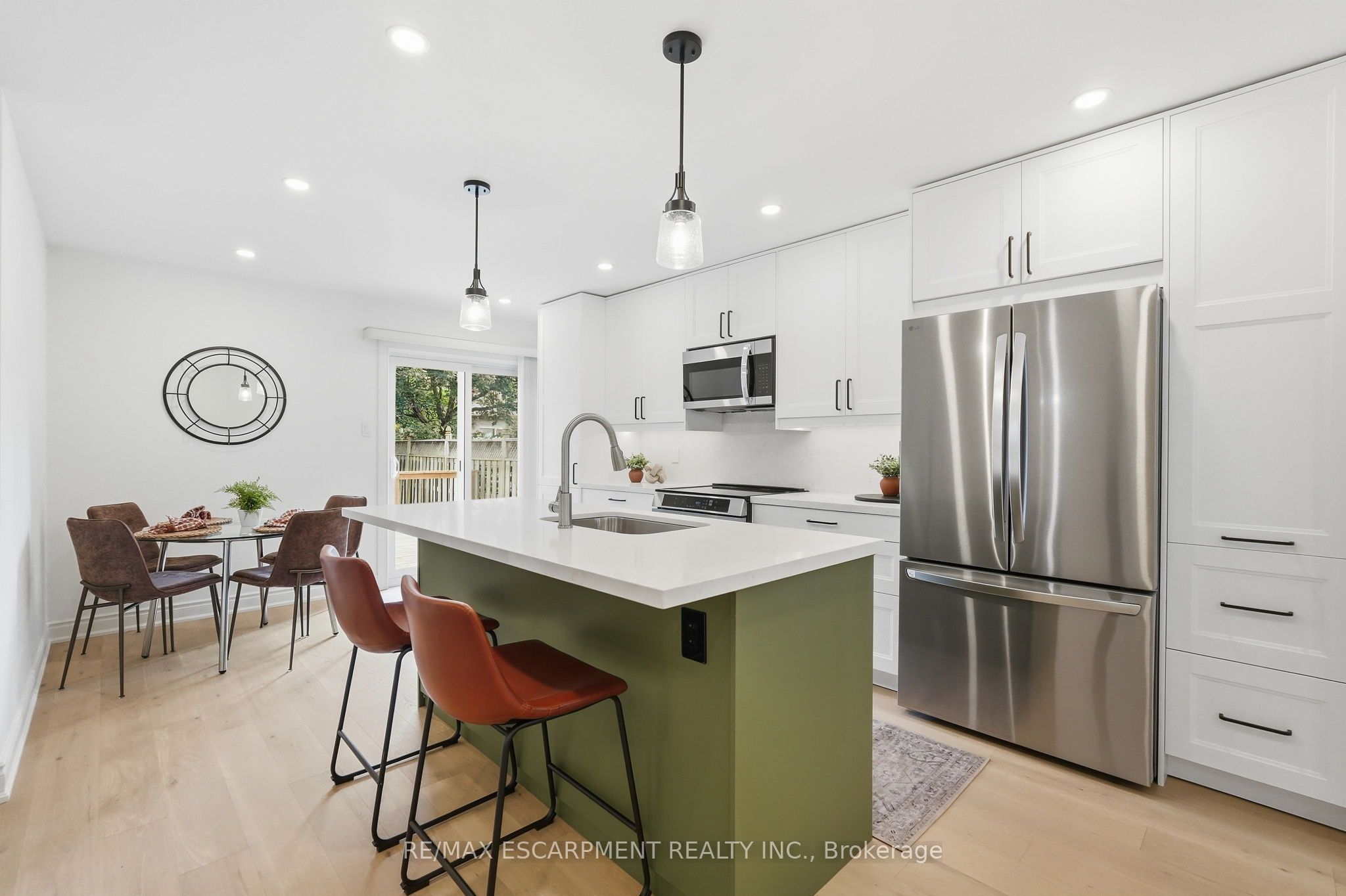 84 Riley Street Property Photo 10