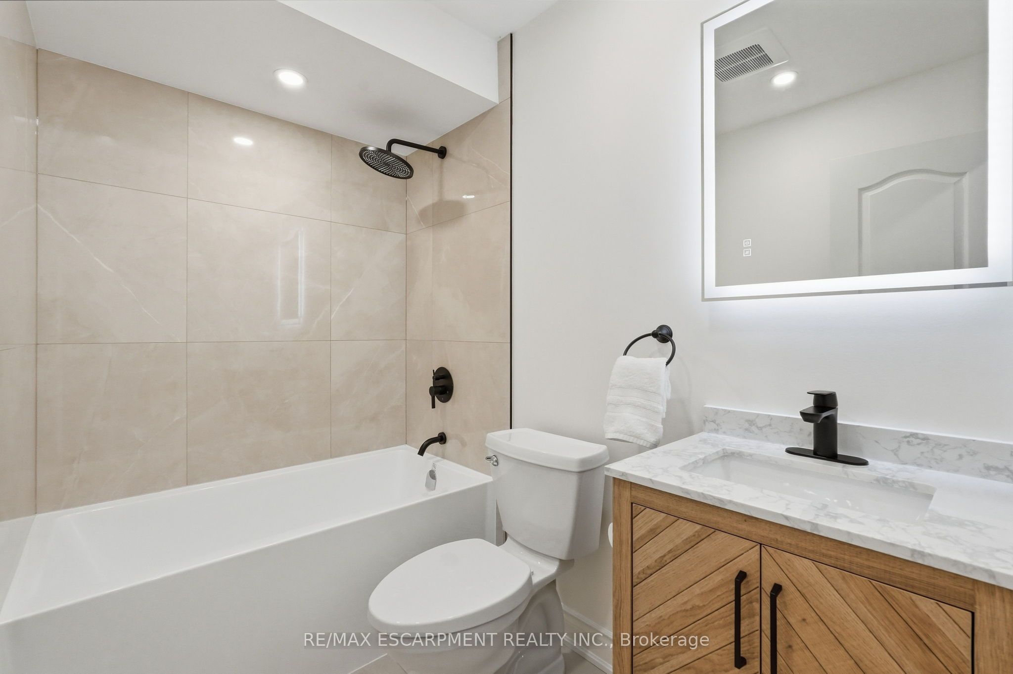 84 Riley Street Property Photo 23