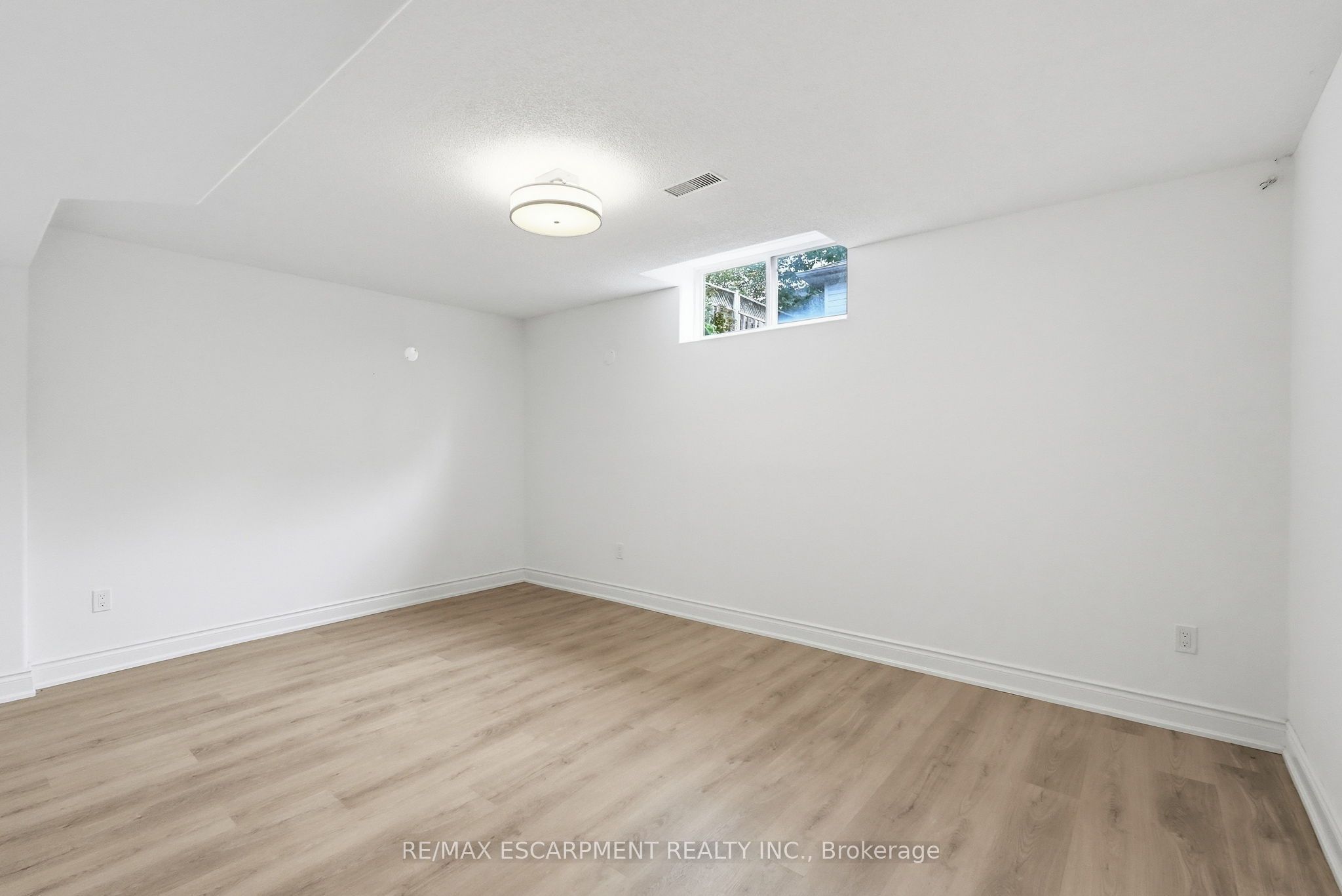 84 Riley Street Property Photo 26