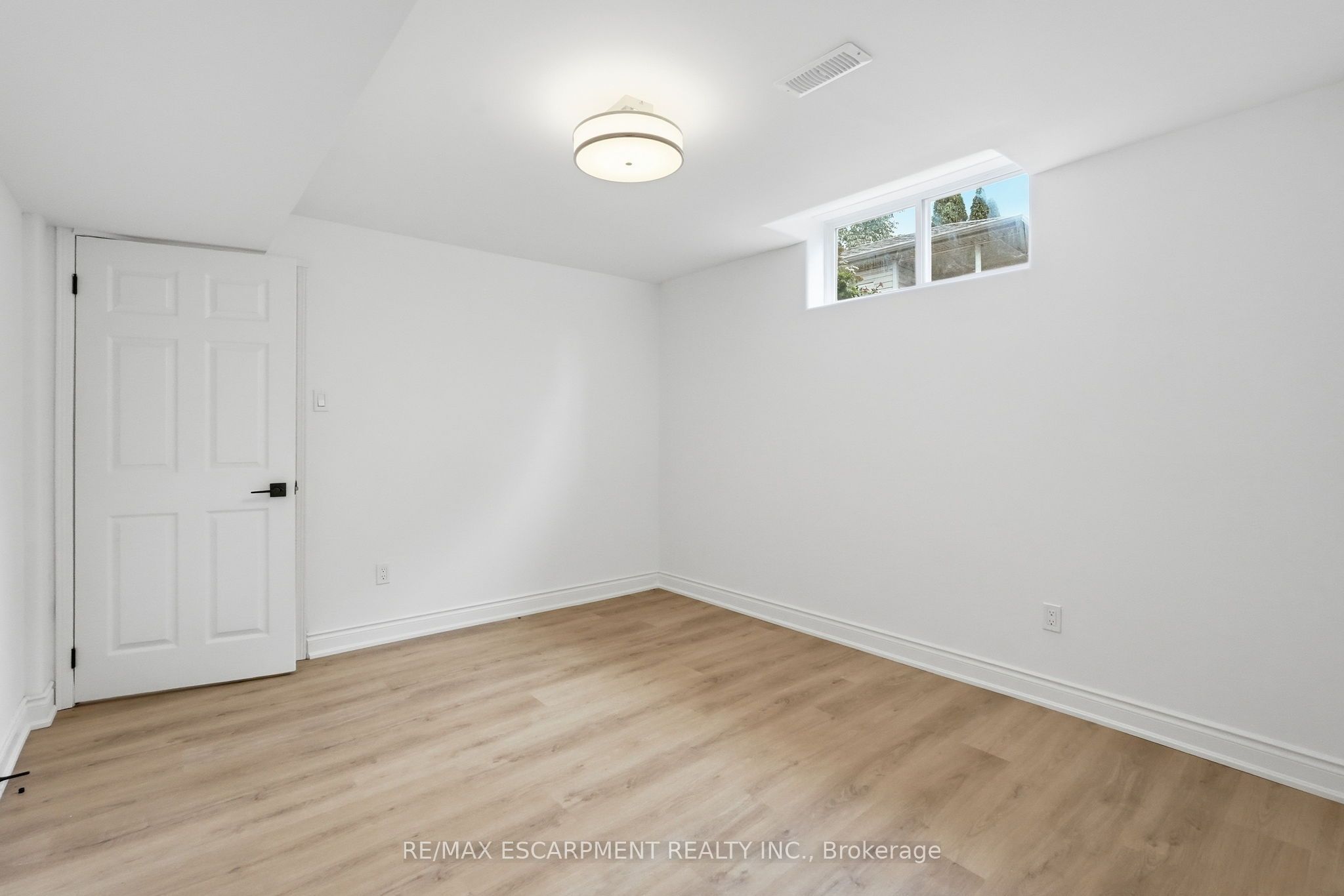 84 Riley Street Property Photo 29