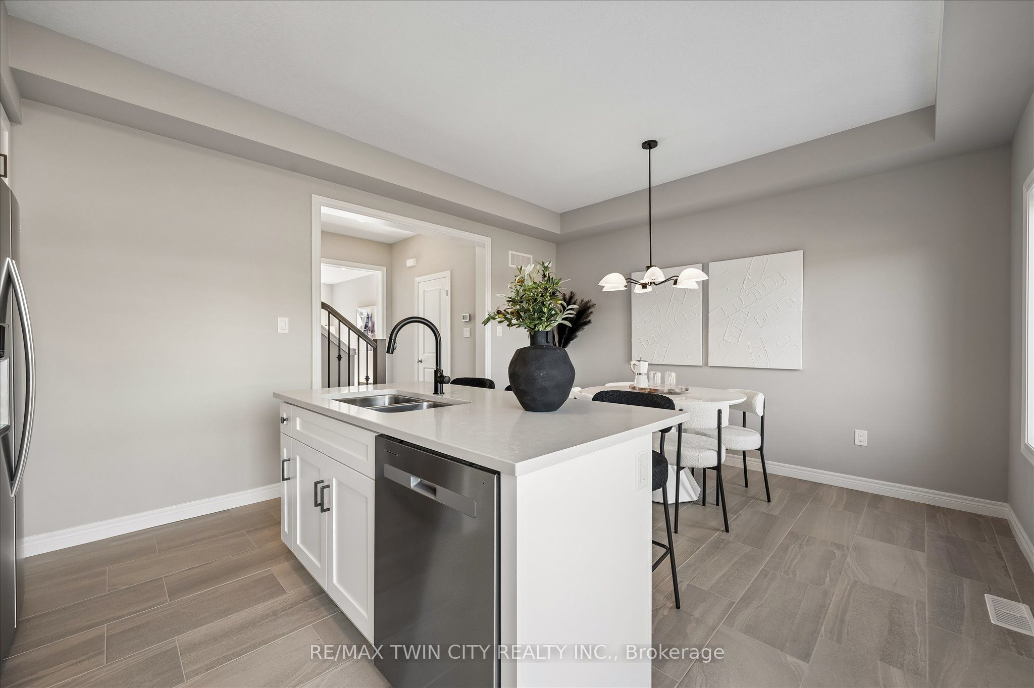 23 Sora Lane Property Photo 11