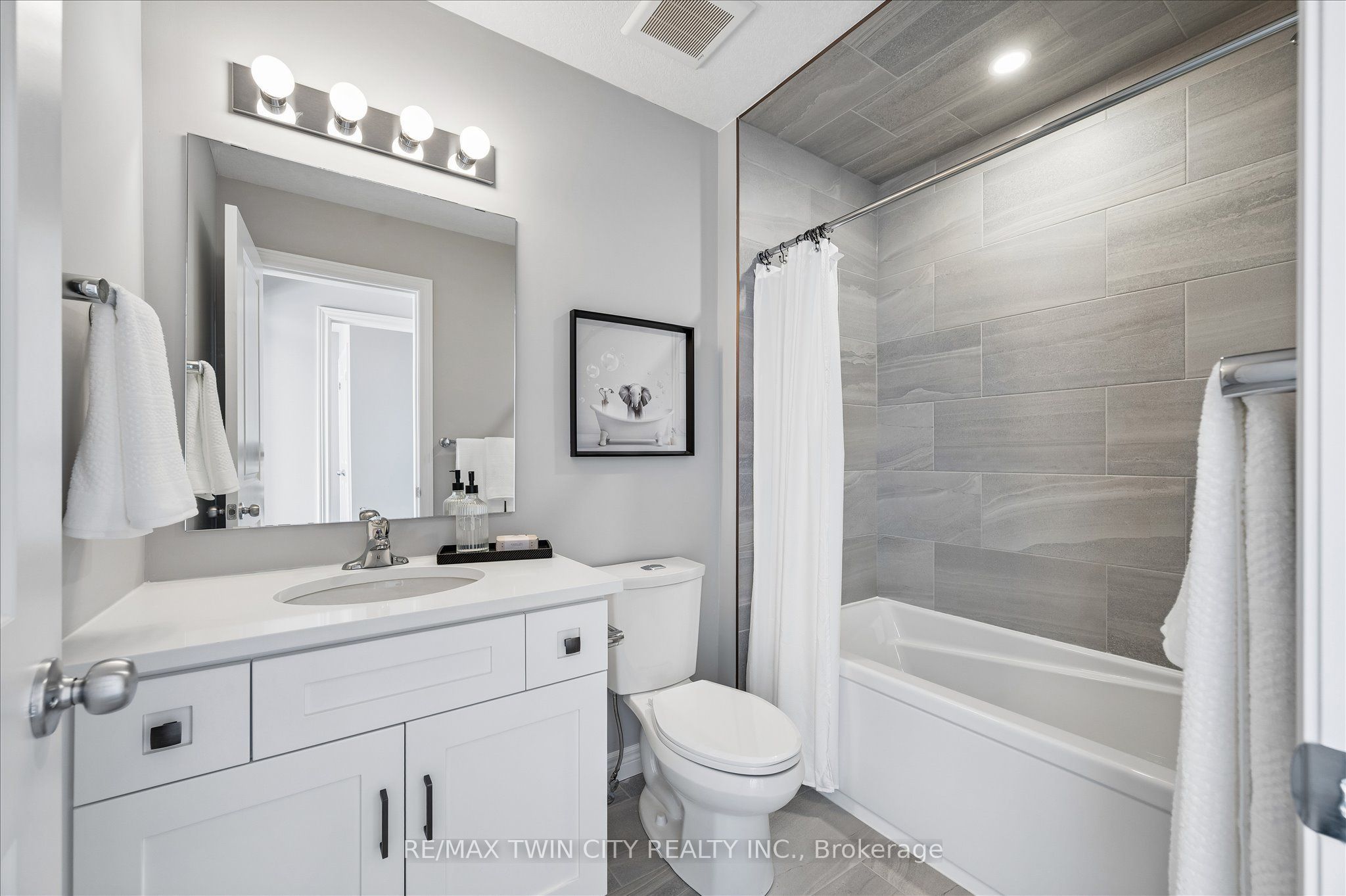 23 Sora Lane Property Photo 19