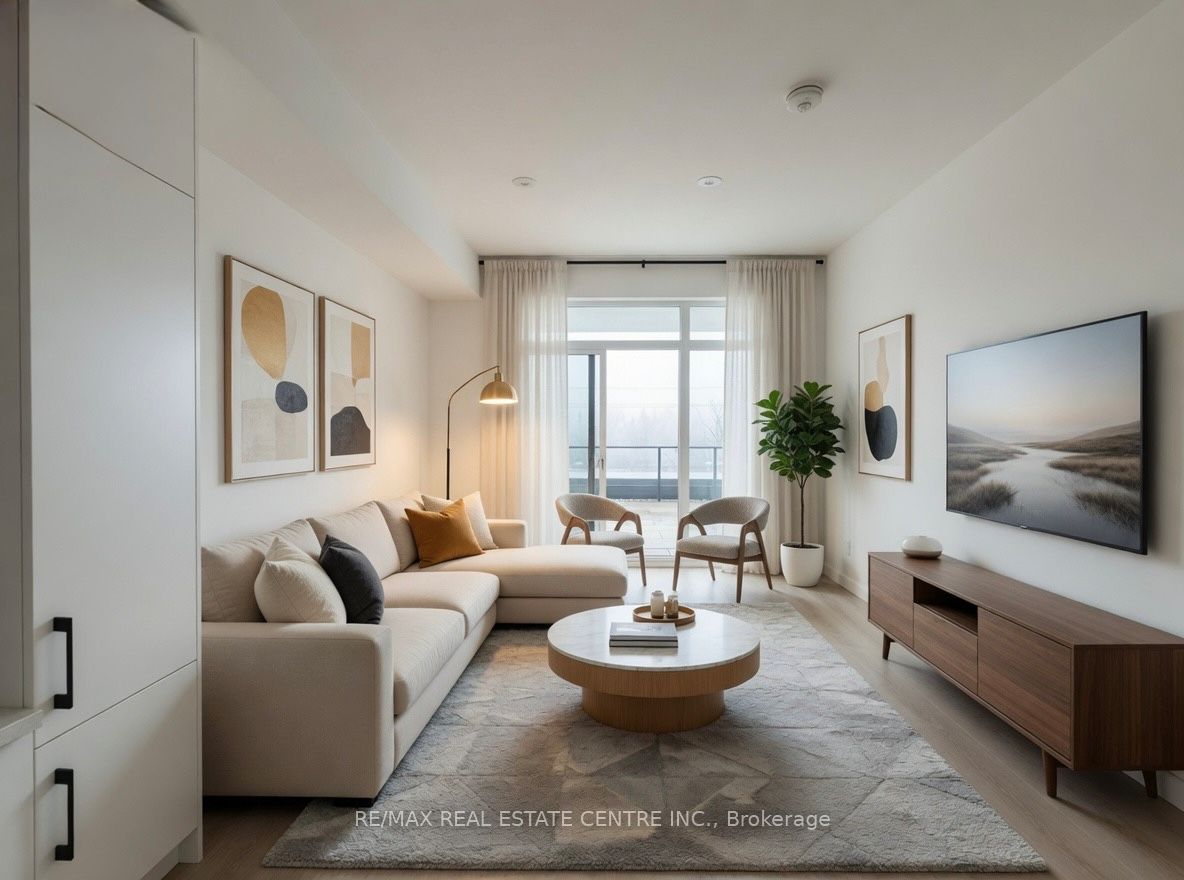 741 King Street W 301 Property Photo 17