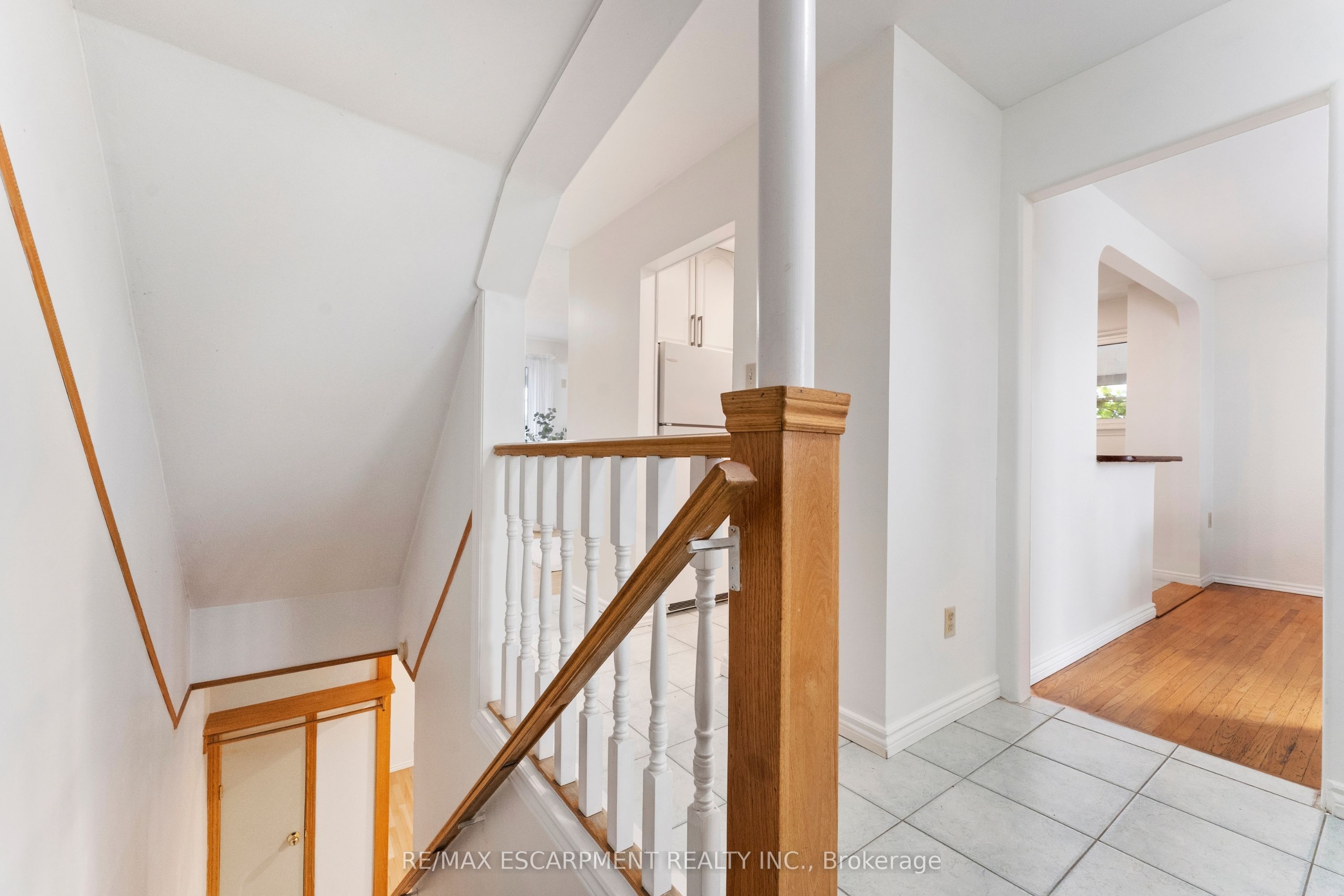 204 Birchcliffe Crescent Property Photo 31