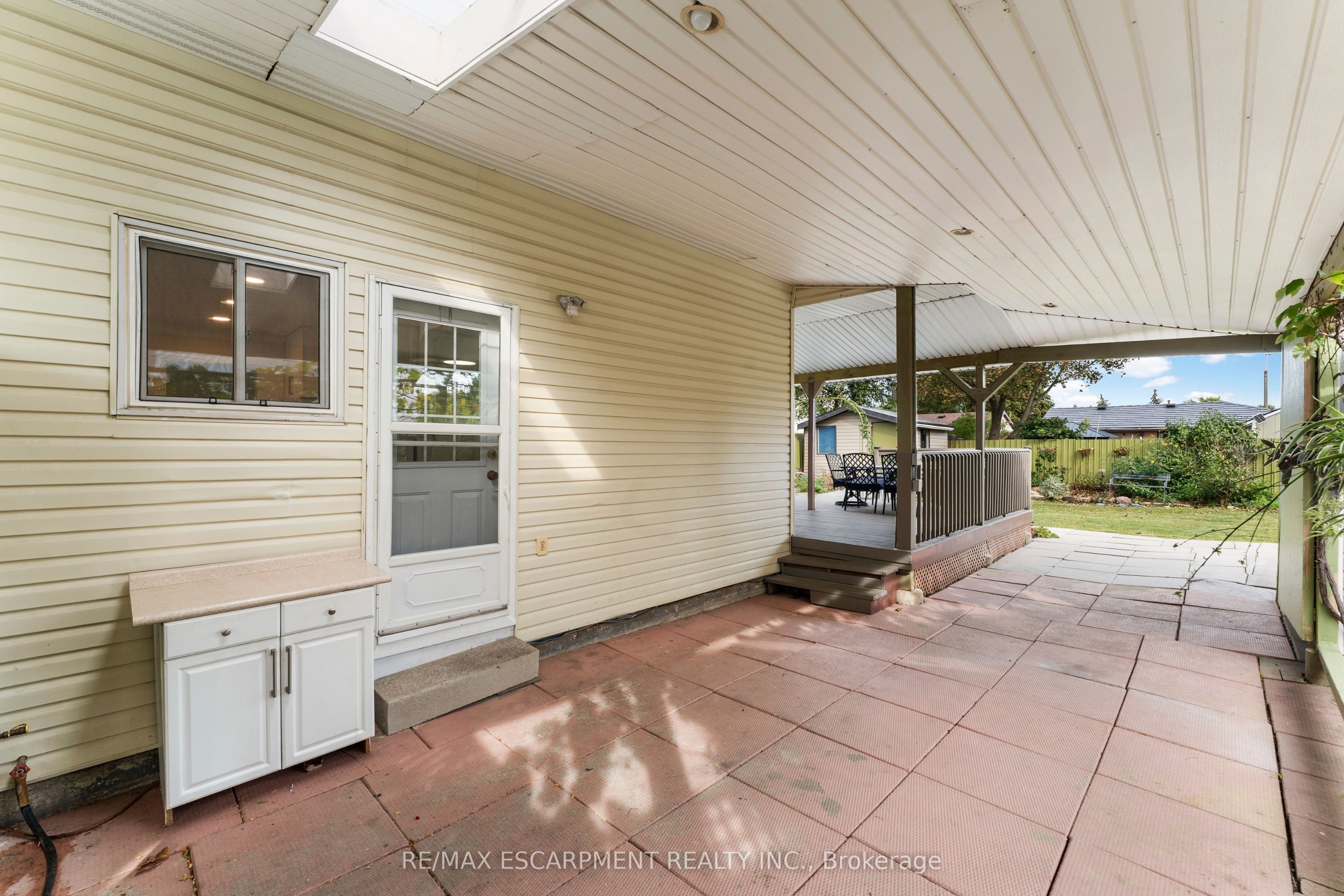 204 Birchcliffe Crescent Property Photo 38