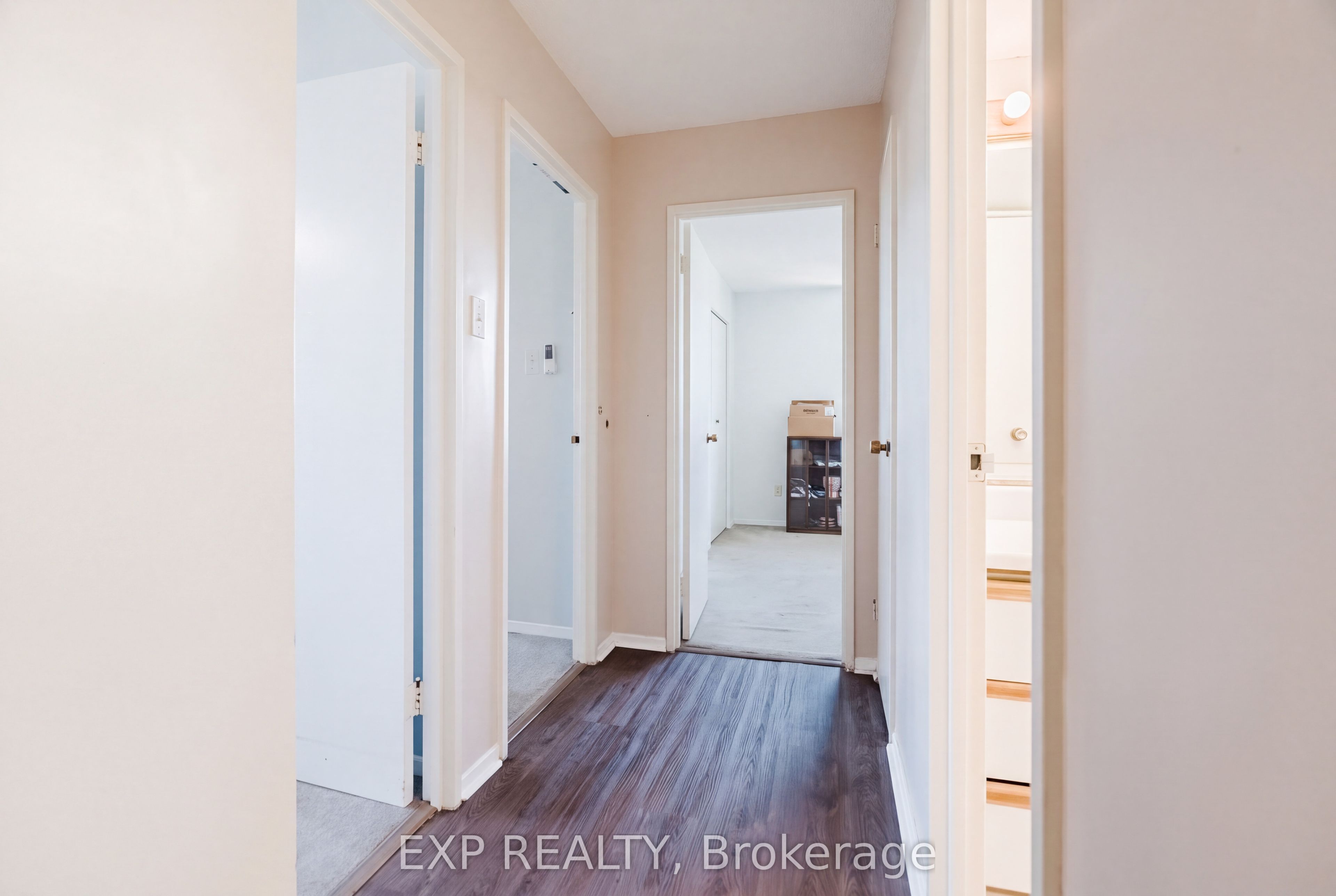665 Bathgate Drive 404 Property Photo 16