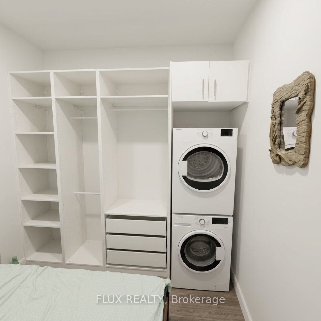 195 Waterloo Street S 14 Property Photo 7