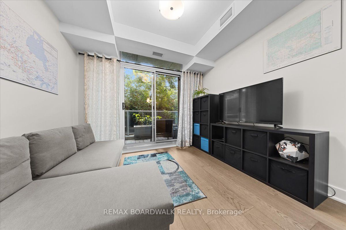 255 Bay Street E 112 Property Photo 12