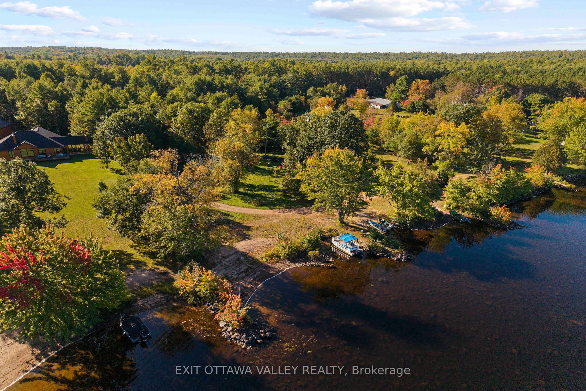 1060b Rantz Road Property Photo 6