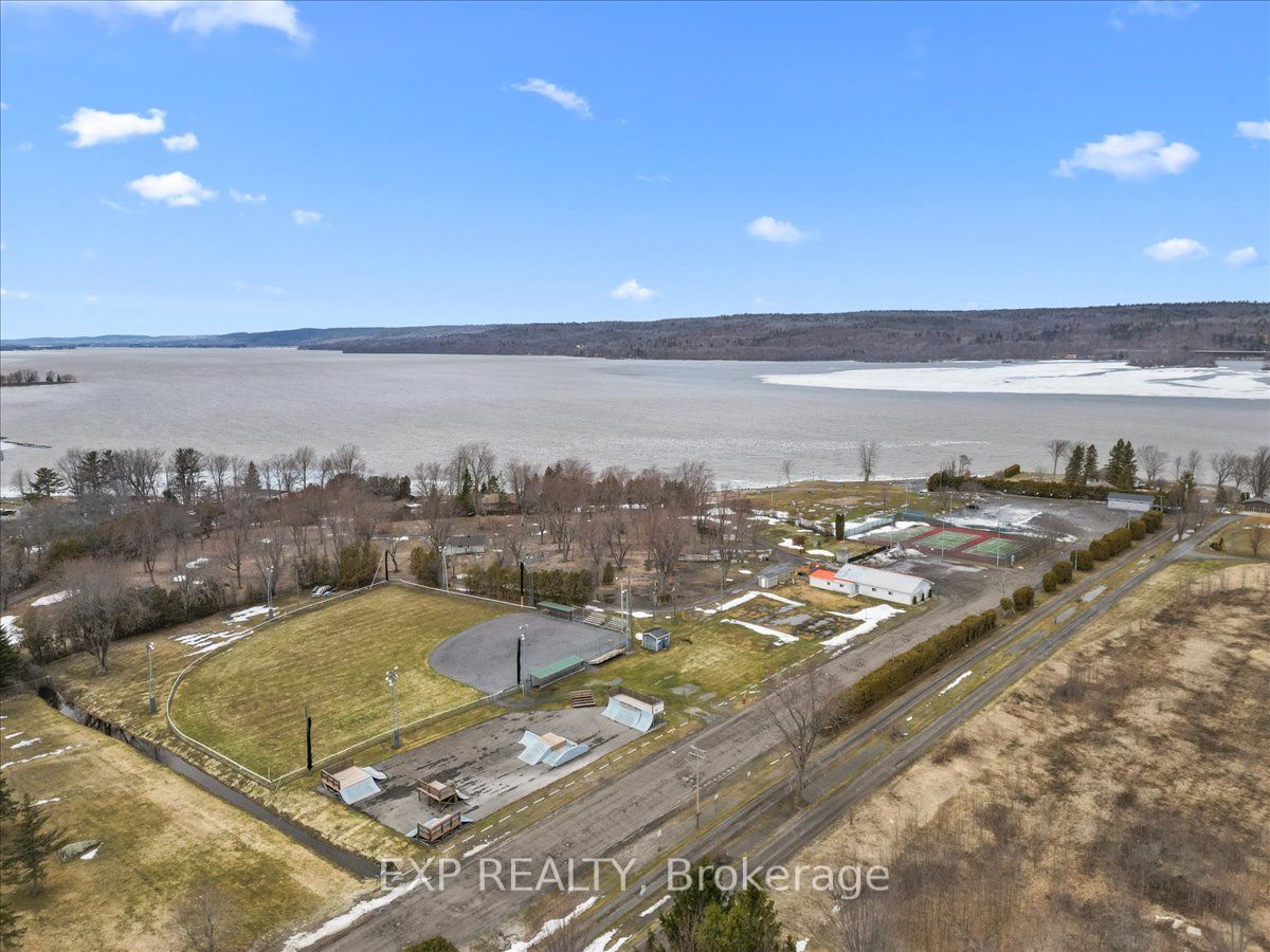 46 Dufour Street Property Photo 34
