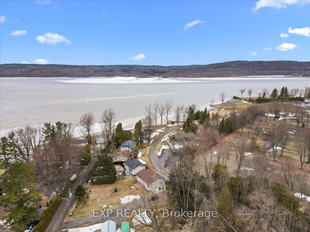 46 Dufour Street Property Photo 40