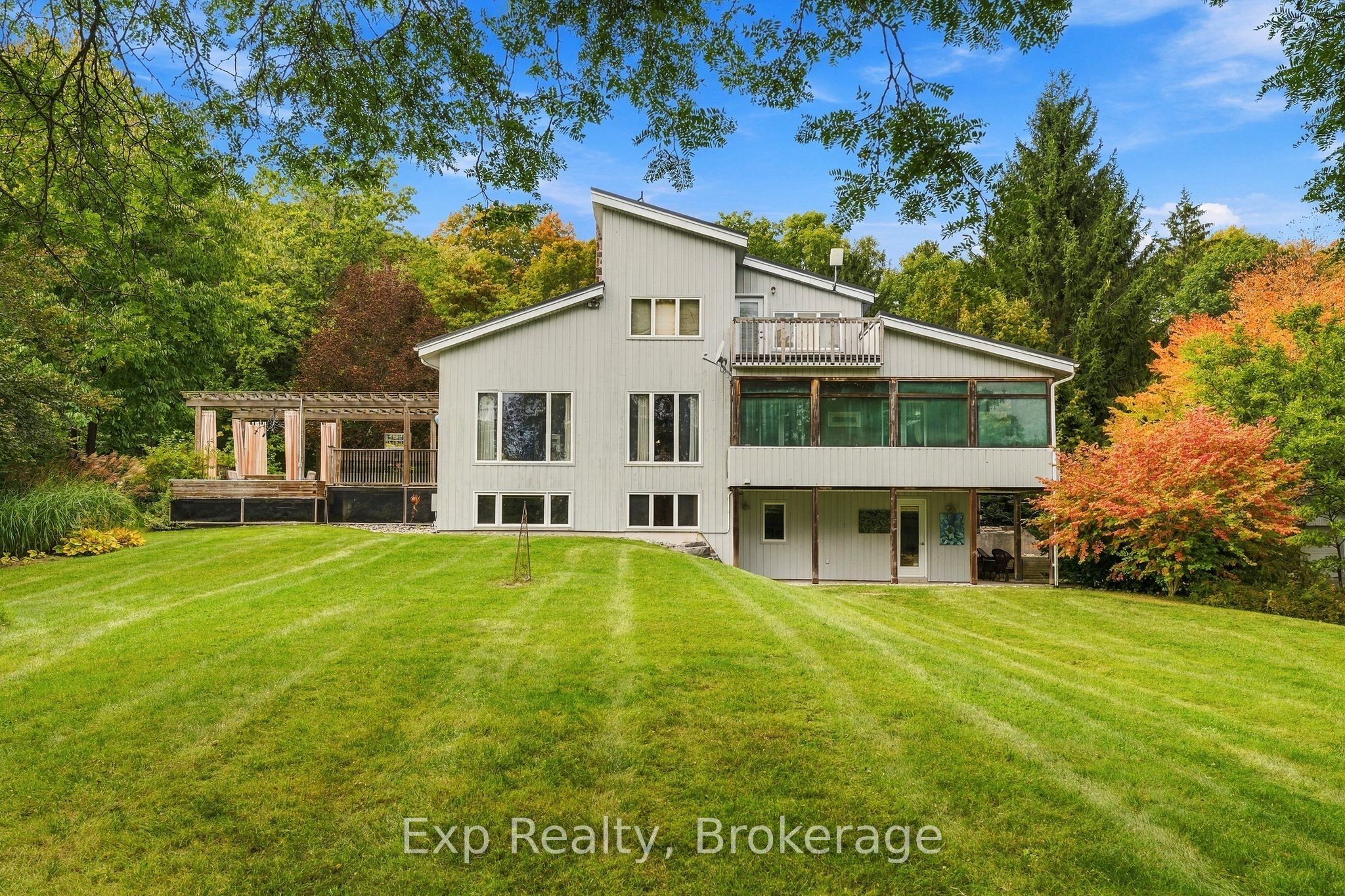 3282 Williamson Road Property Photo 4