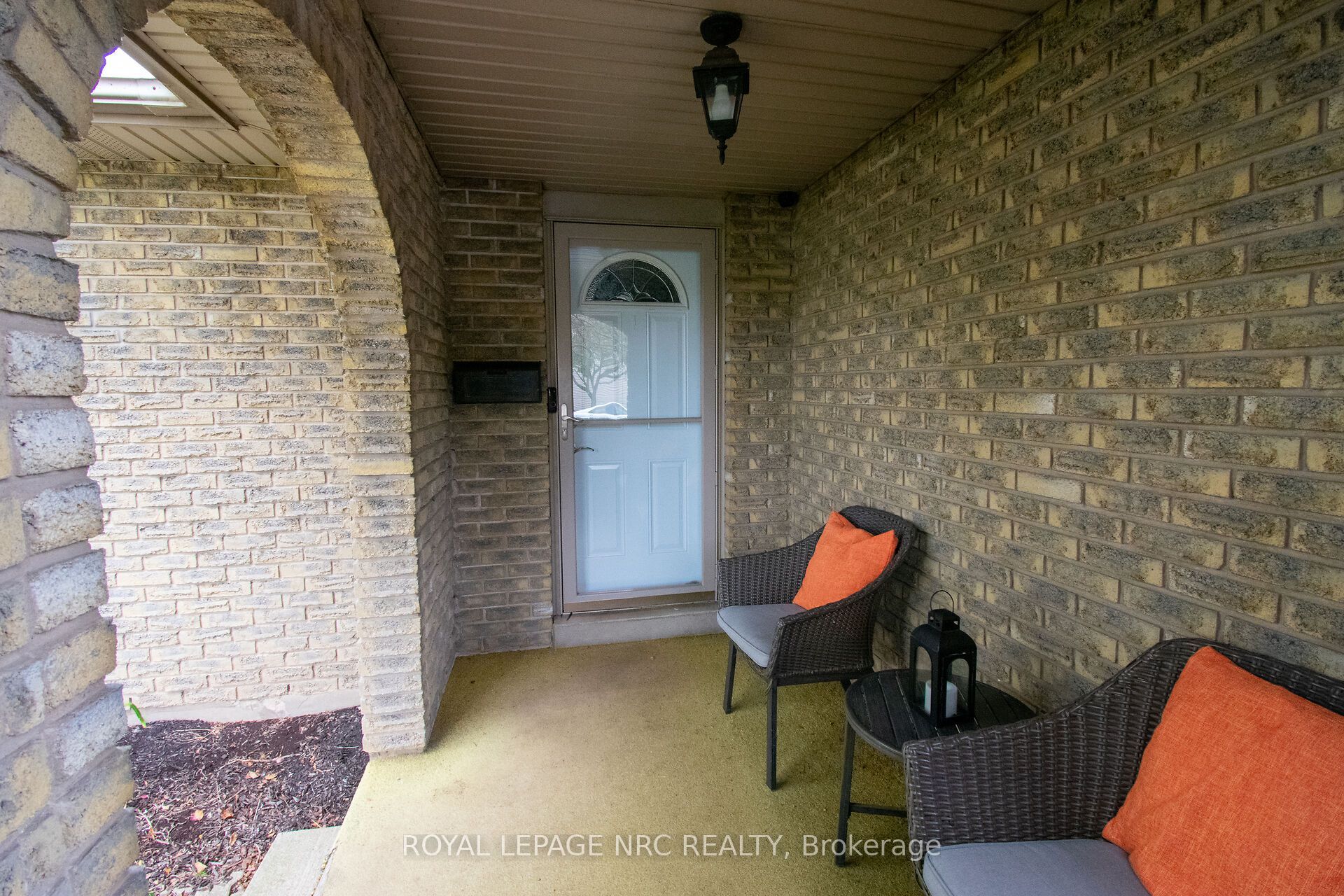 46 Trelawn Parkway Property Photo 2