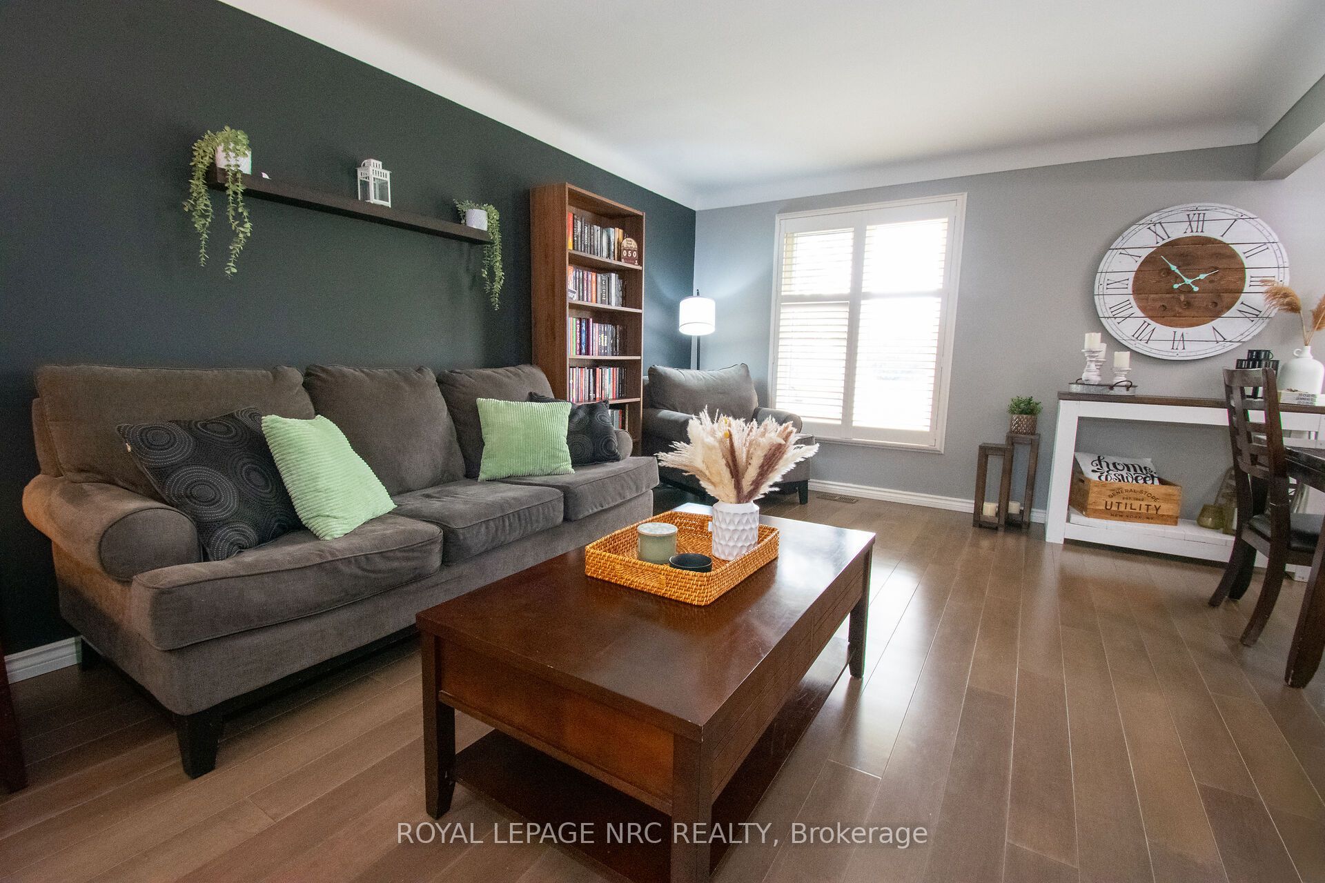 46 Trelawn Parkway Property Photo 7