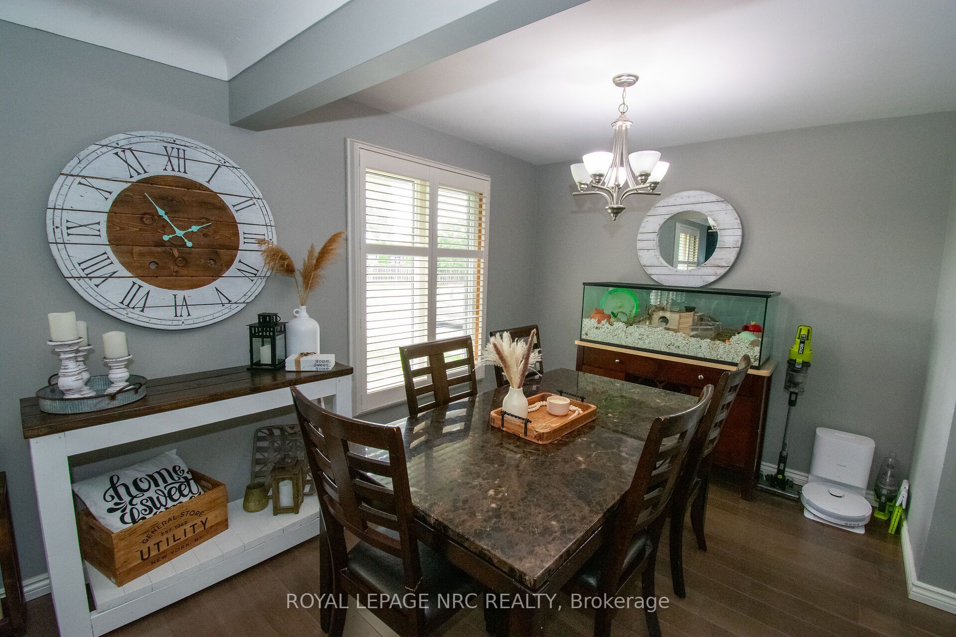 46 Trelawn Parkway Property Photo 10