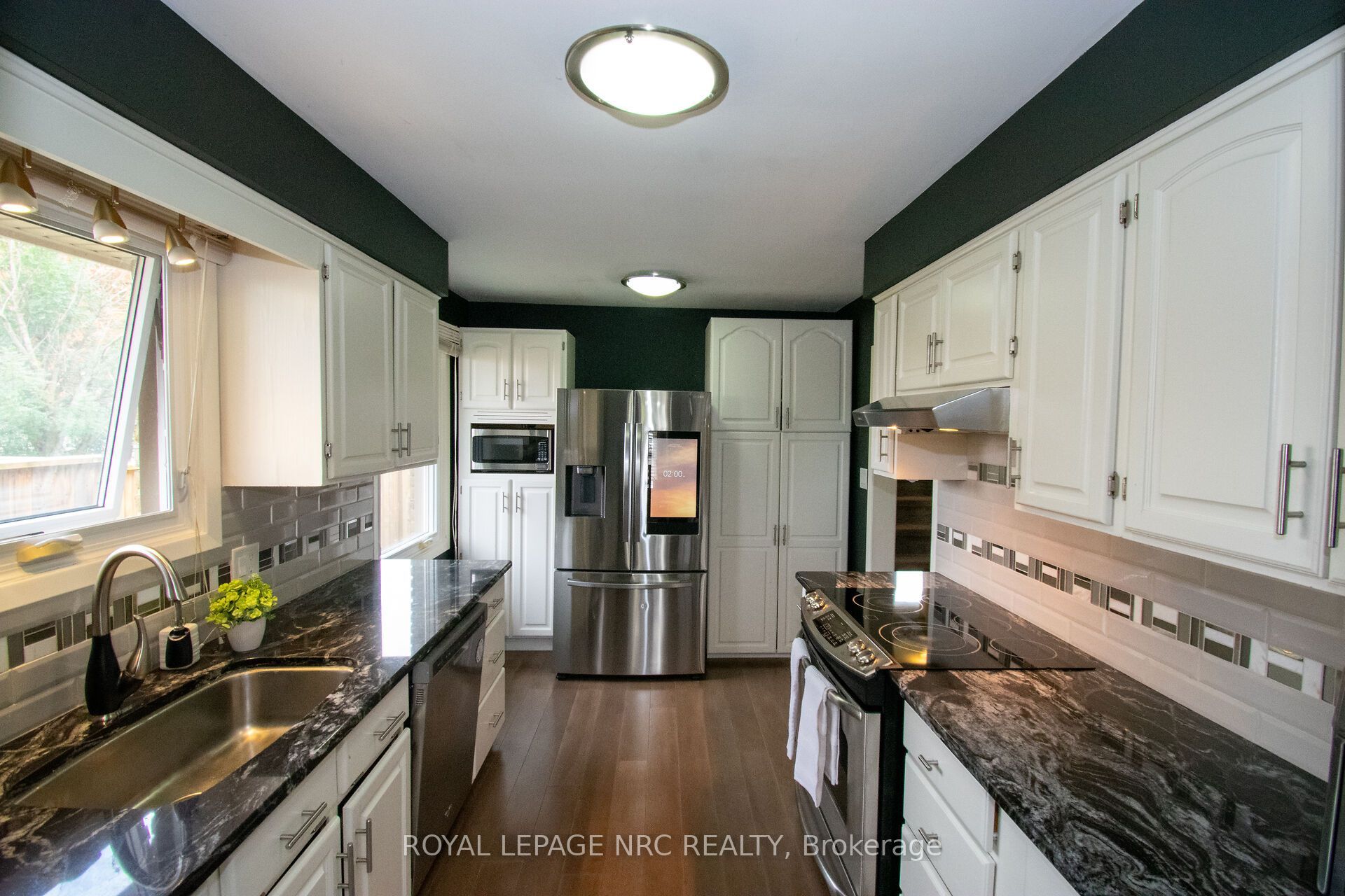 46 Trelawn Parkway Property Photo 13