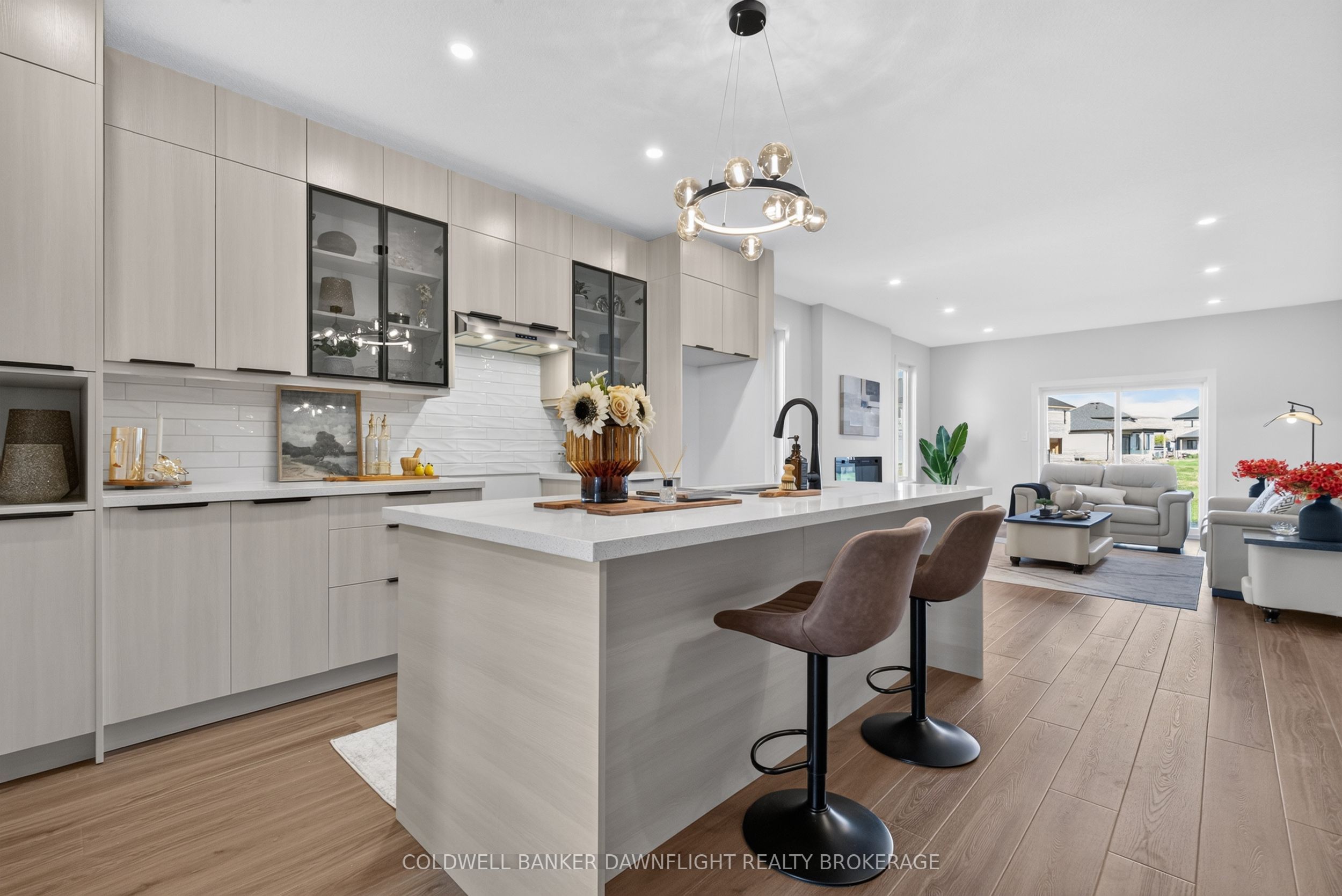 171 Greene Street Property Photo 6