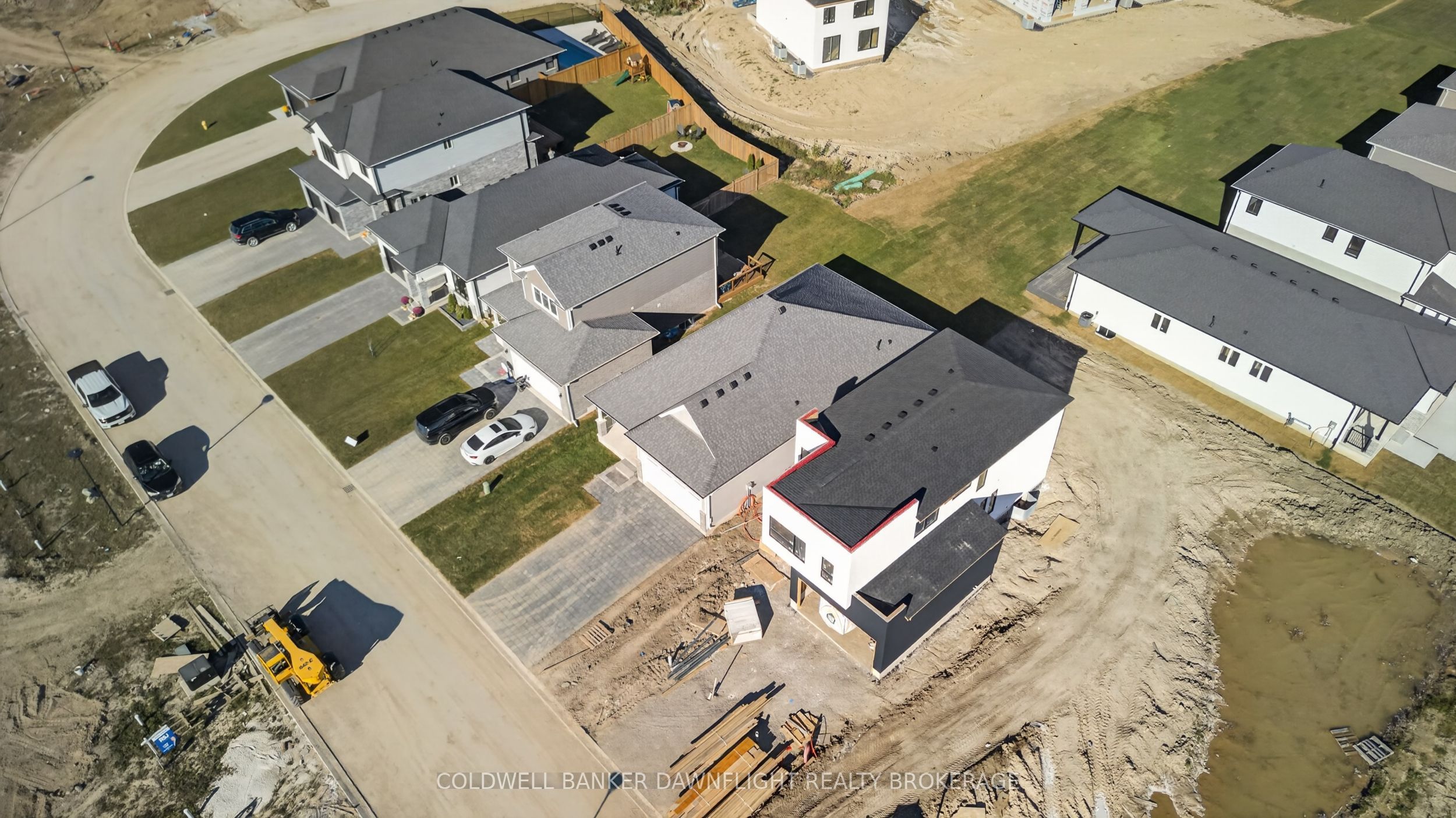 171 Greene Street Property Photo 38