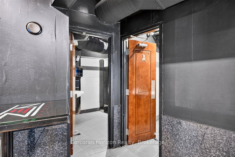 69 John Street S Ll 100 Property Photo 12