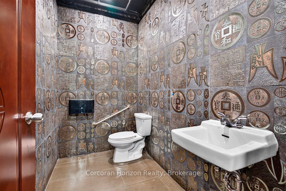 69 John Street S Ll 100 Property Photo 15