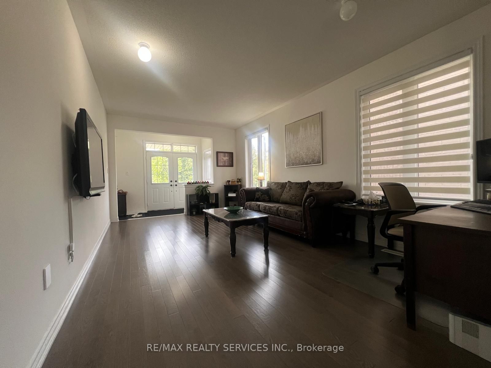 734 Anishinaabe Drive Property Photo 4