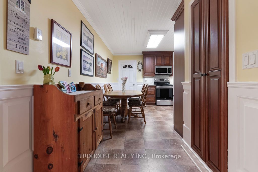 47 North Water Street Property Photo 10