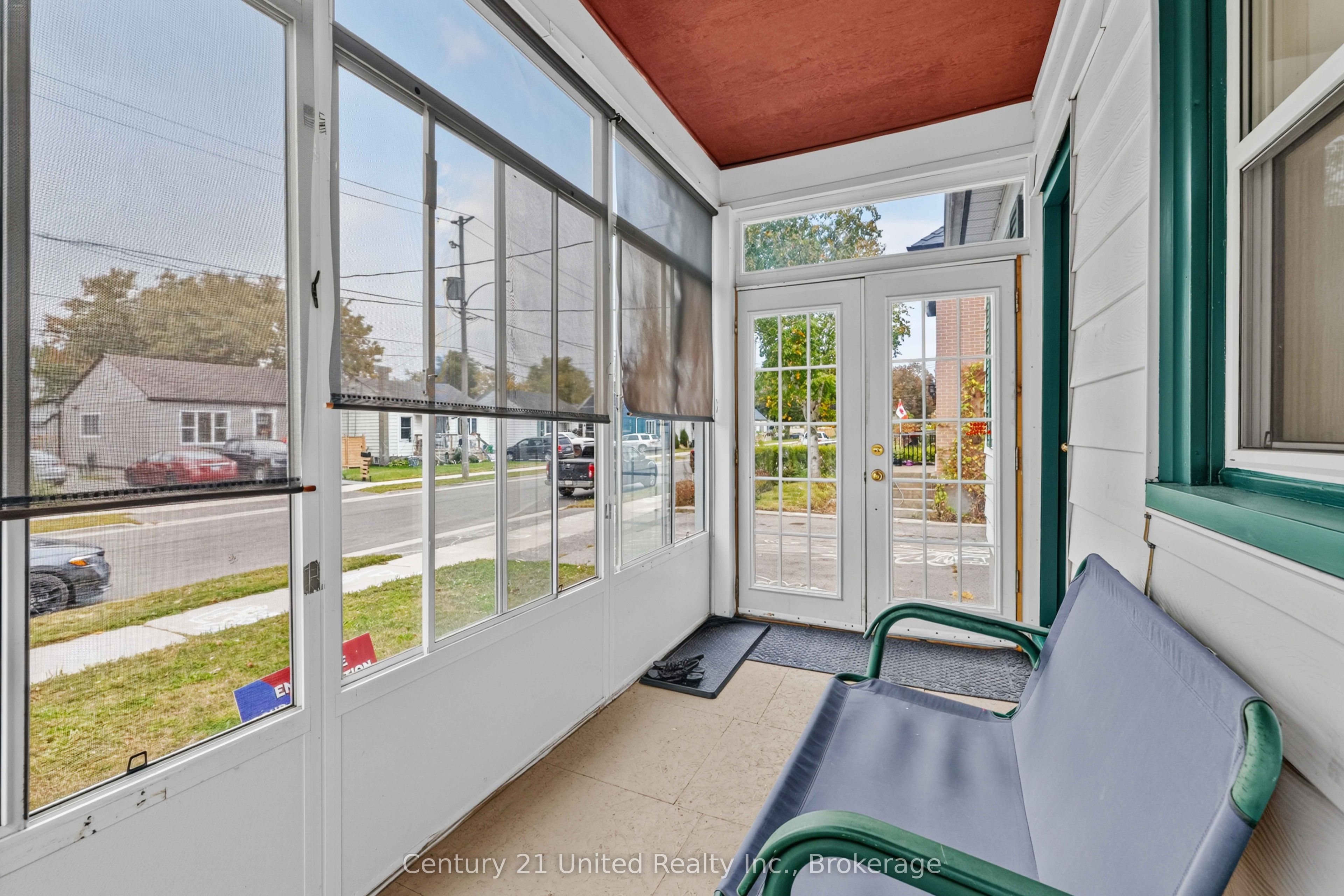 528 Brioux Avenue Property Photo 2