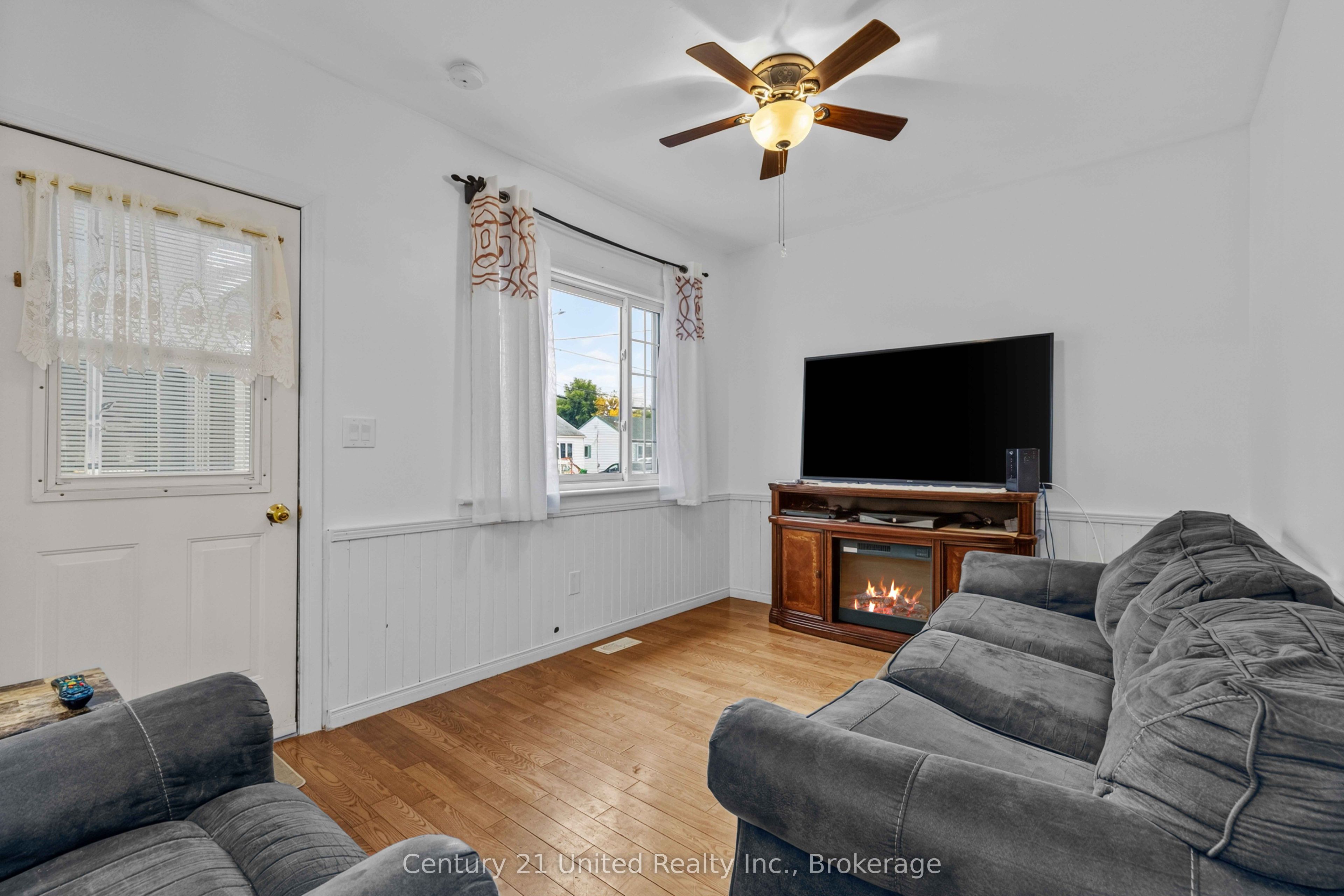 528 Brioux Avenue Property Photo 3