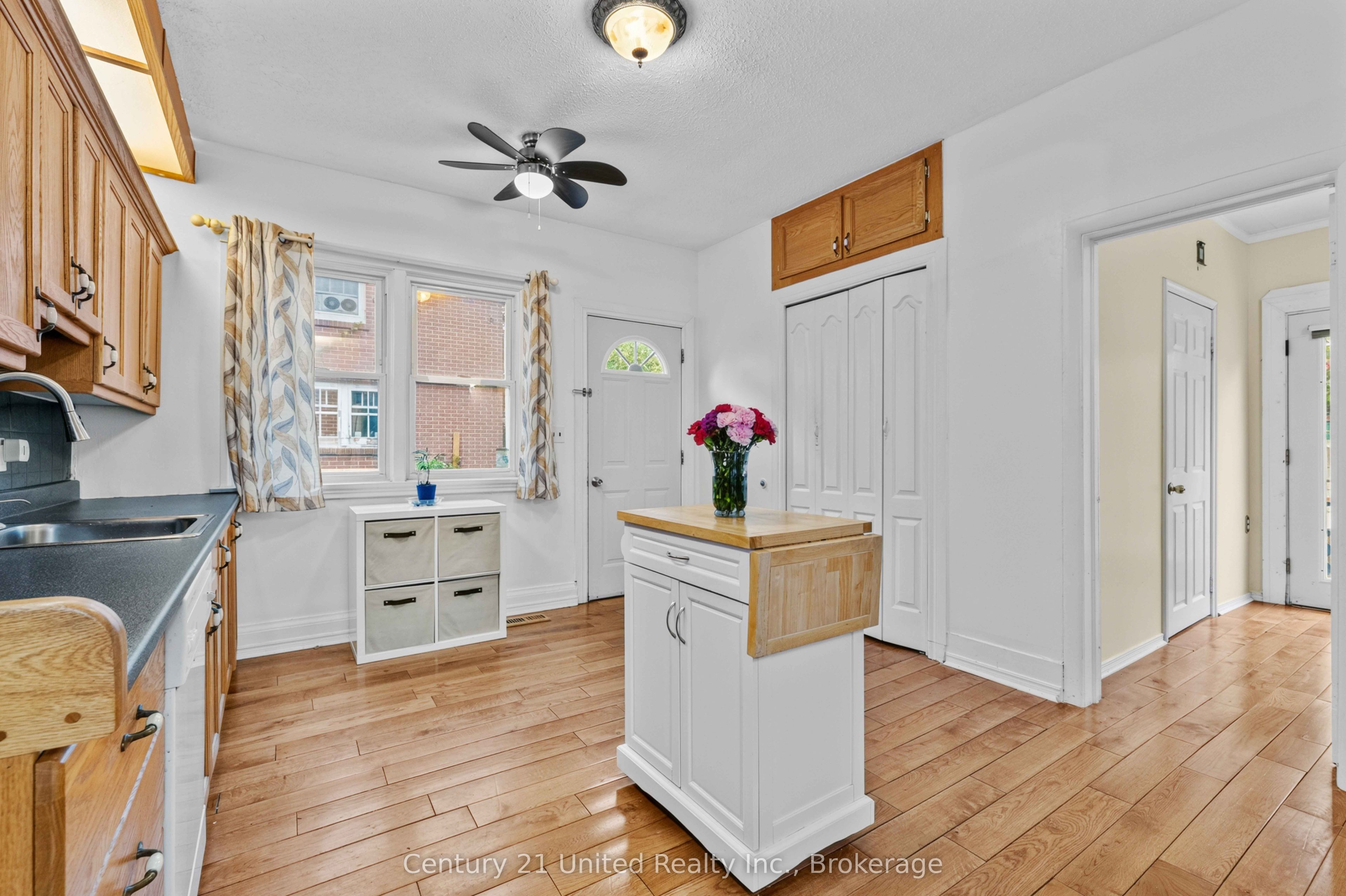 528 Brioux Avenue Property Photo 10