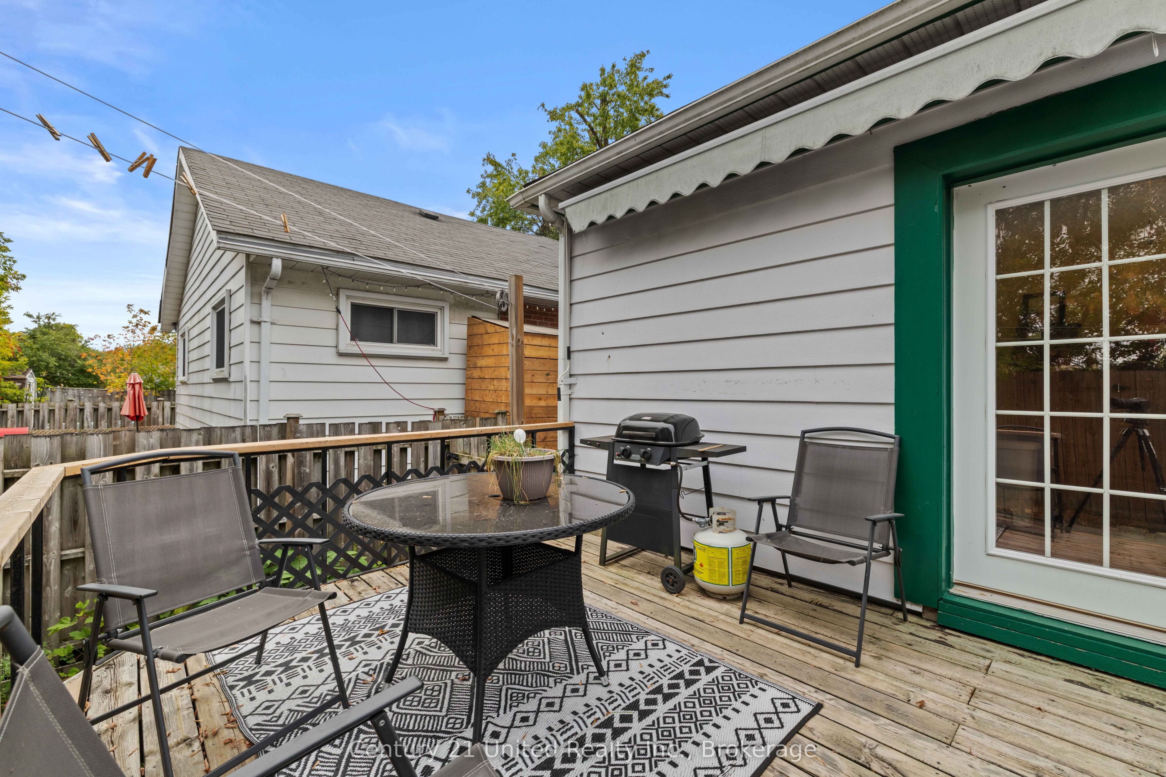 528 Brioux Avenue Property Photo 24