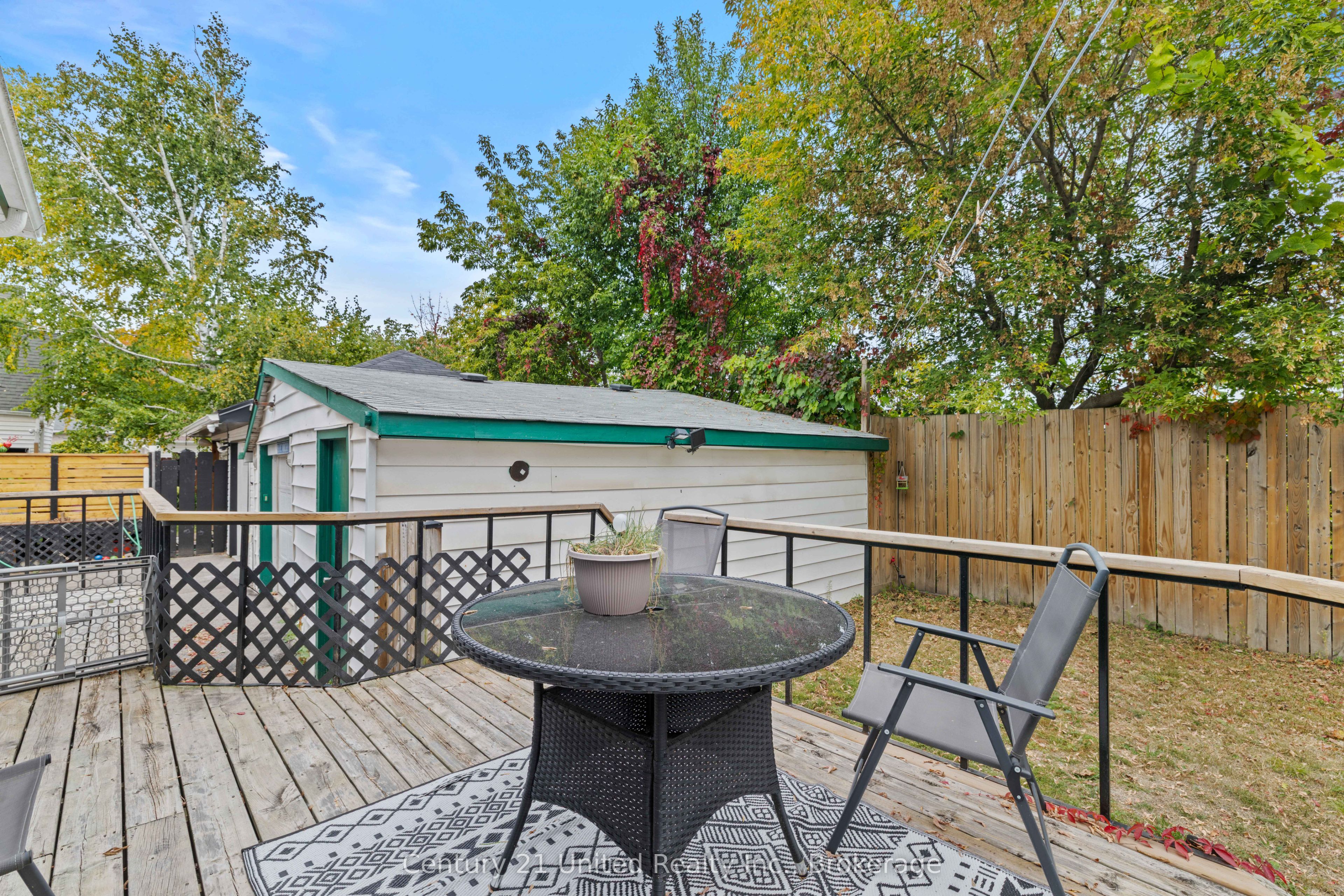 528 Brioux Avenue Property Photo 25