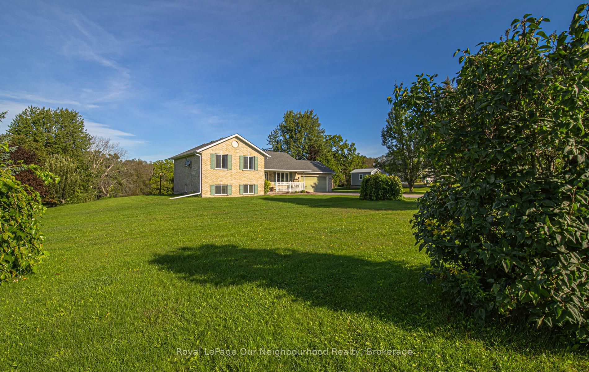 184 St. Andrews Drive Property Photo 3