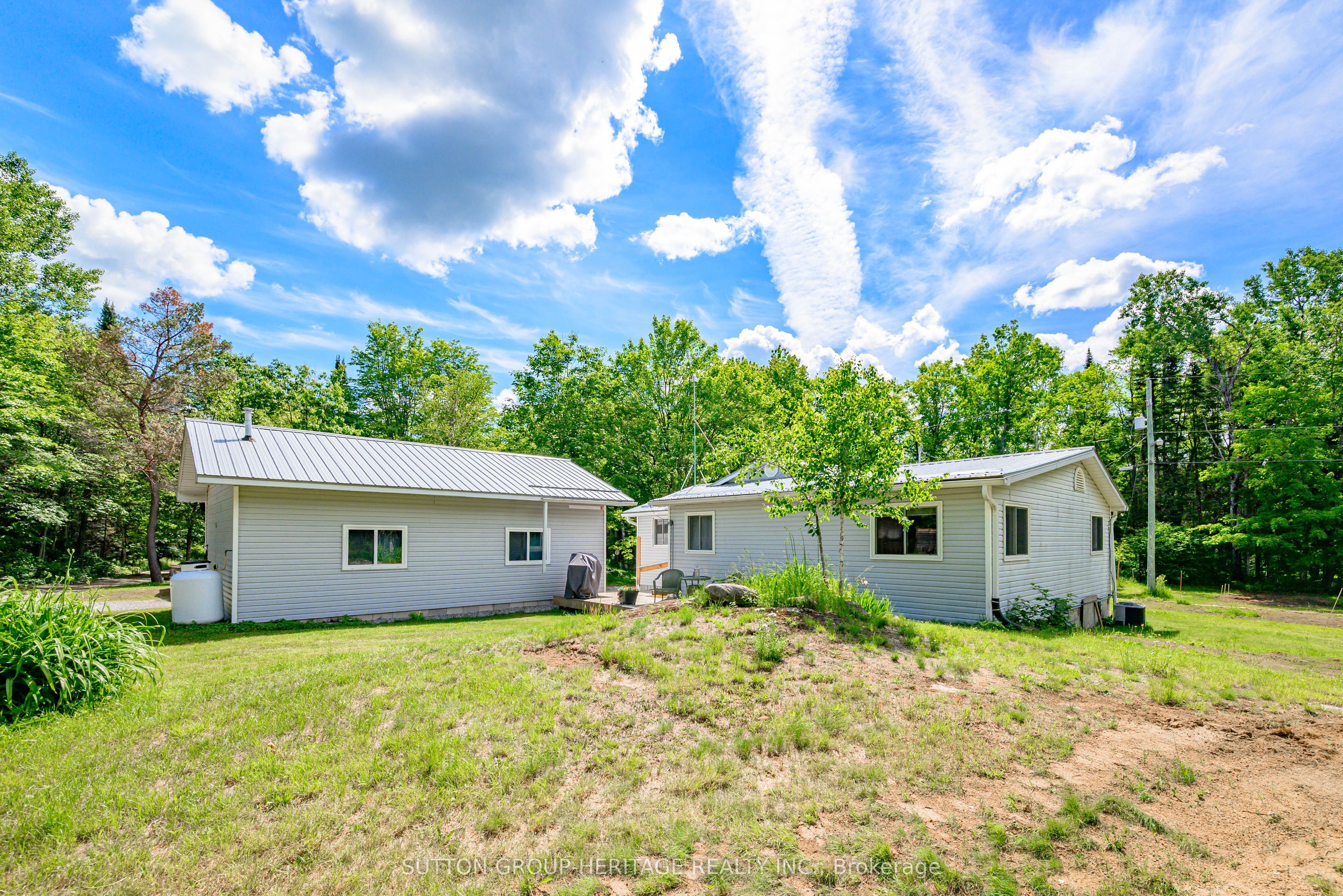 1241 One Mile Drive Property Photo 15
