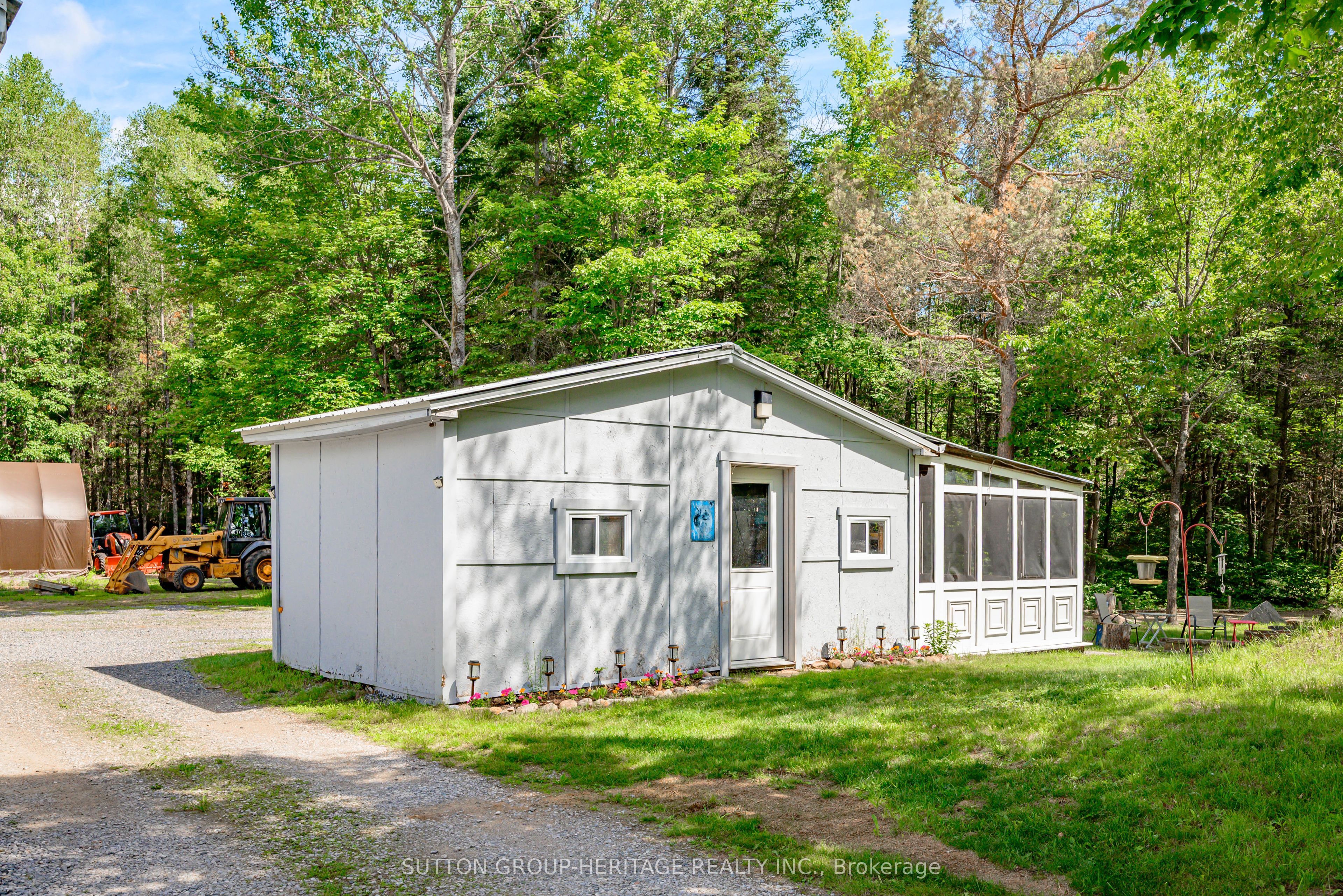 1241 One Mile Drive Property Photo 20