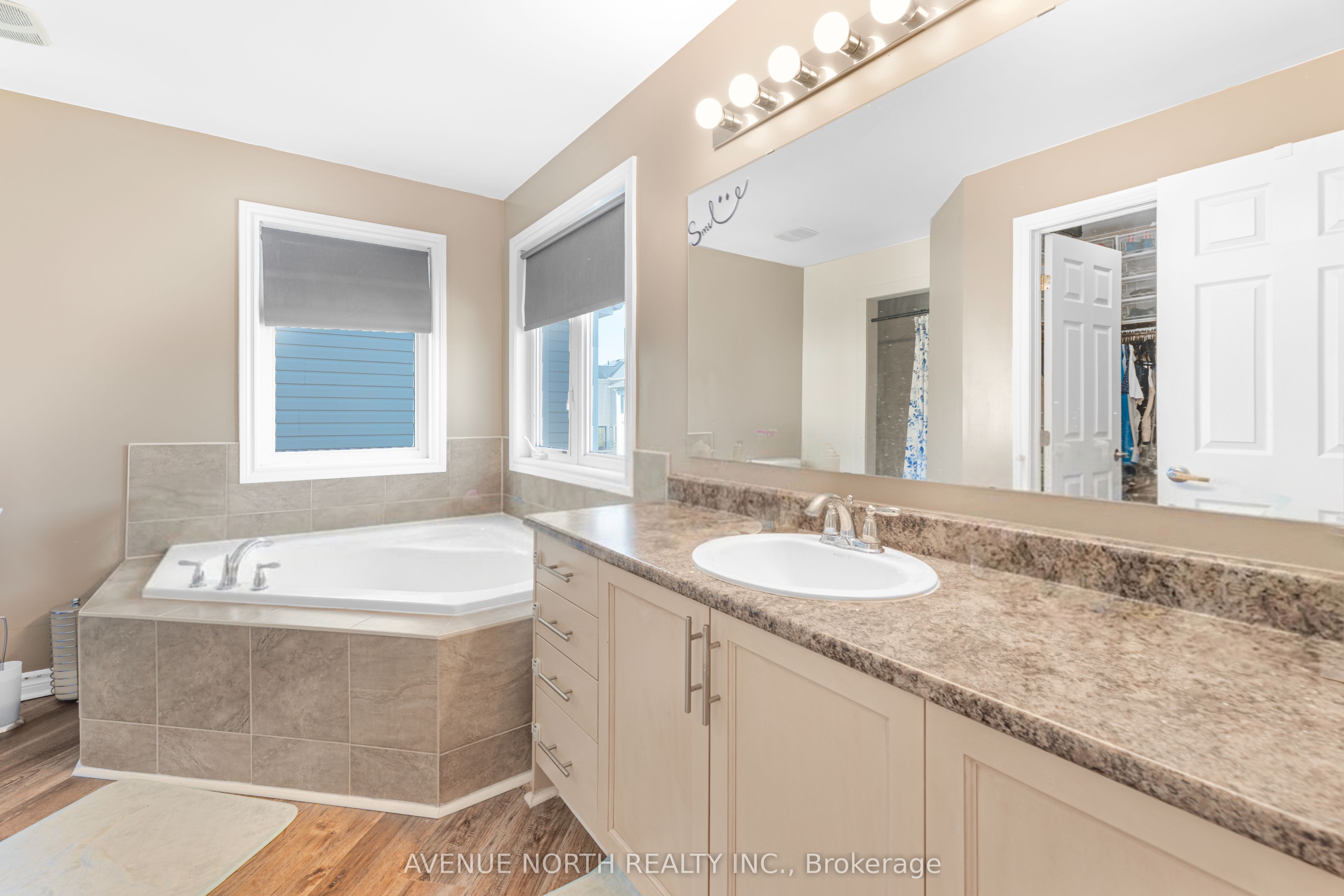 2607 Fallingwater Circle Property Photo 16