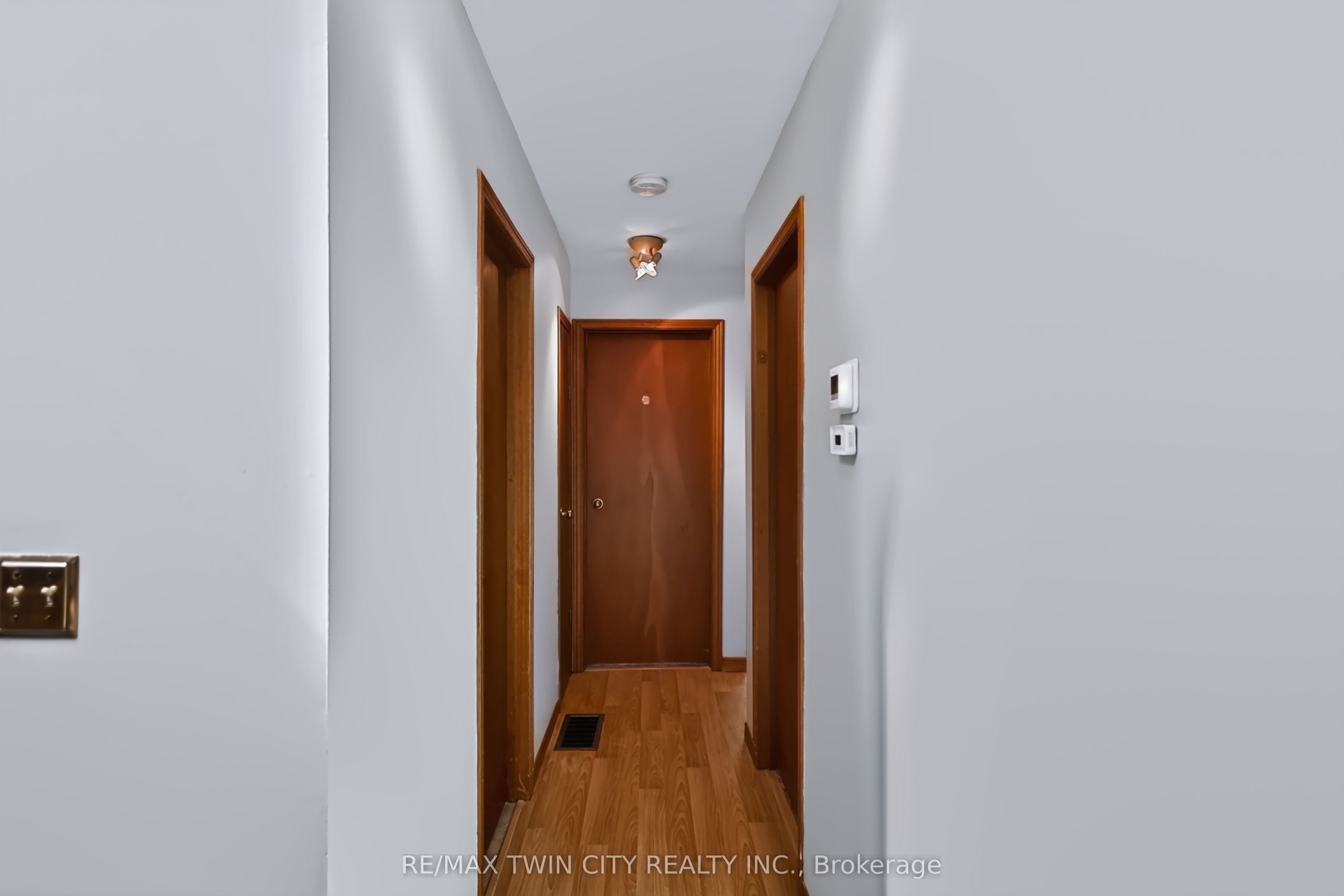 79 Hobart Crescent Property Photo 14