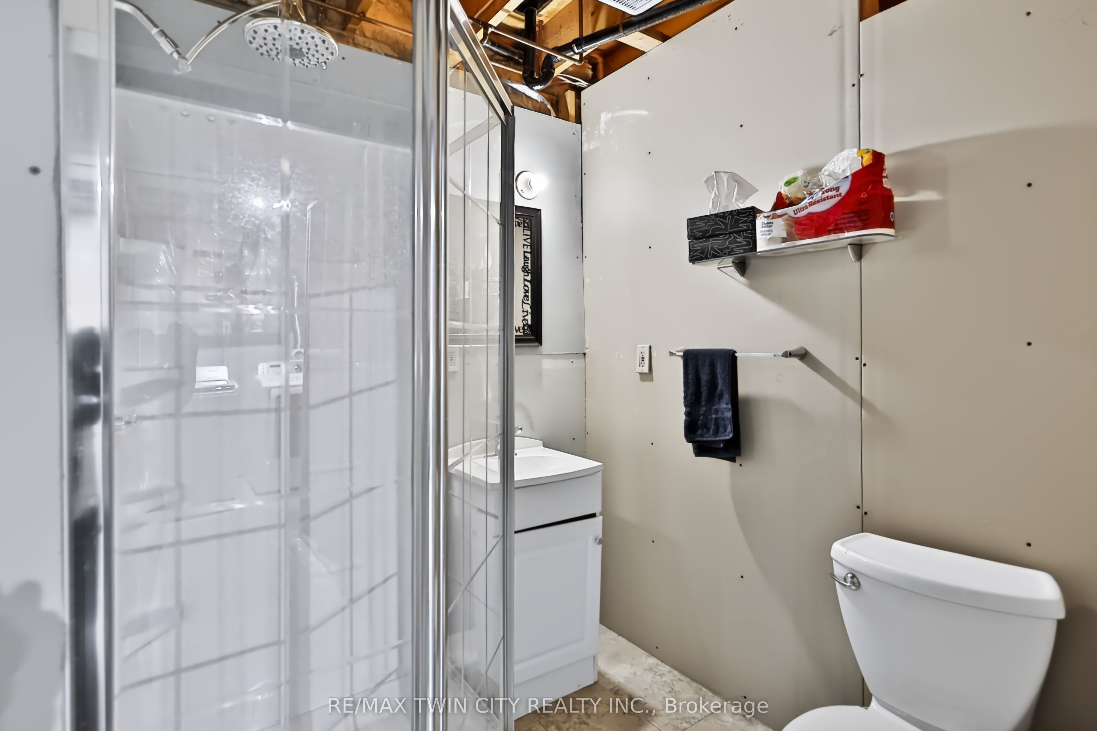 79 Hobart Crescent Property Photo 29