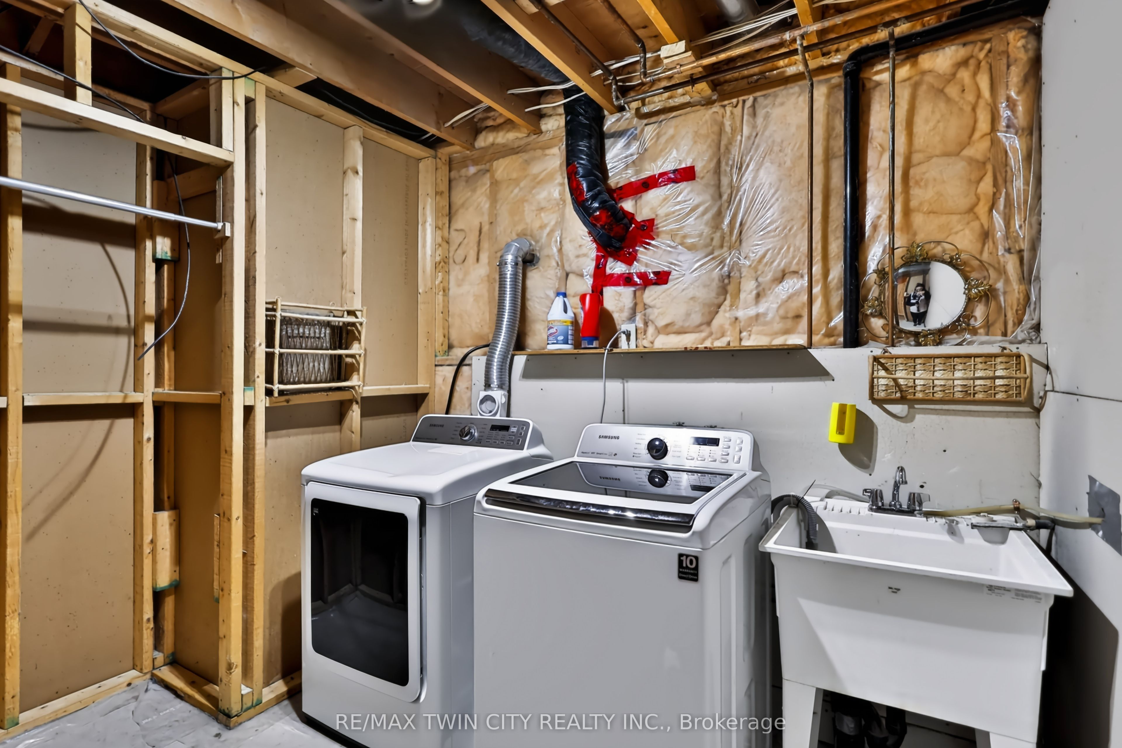 79 Hobart Crescent Property Photo 30