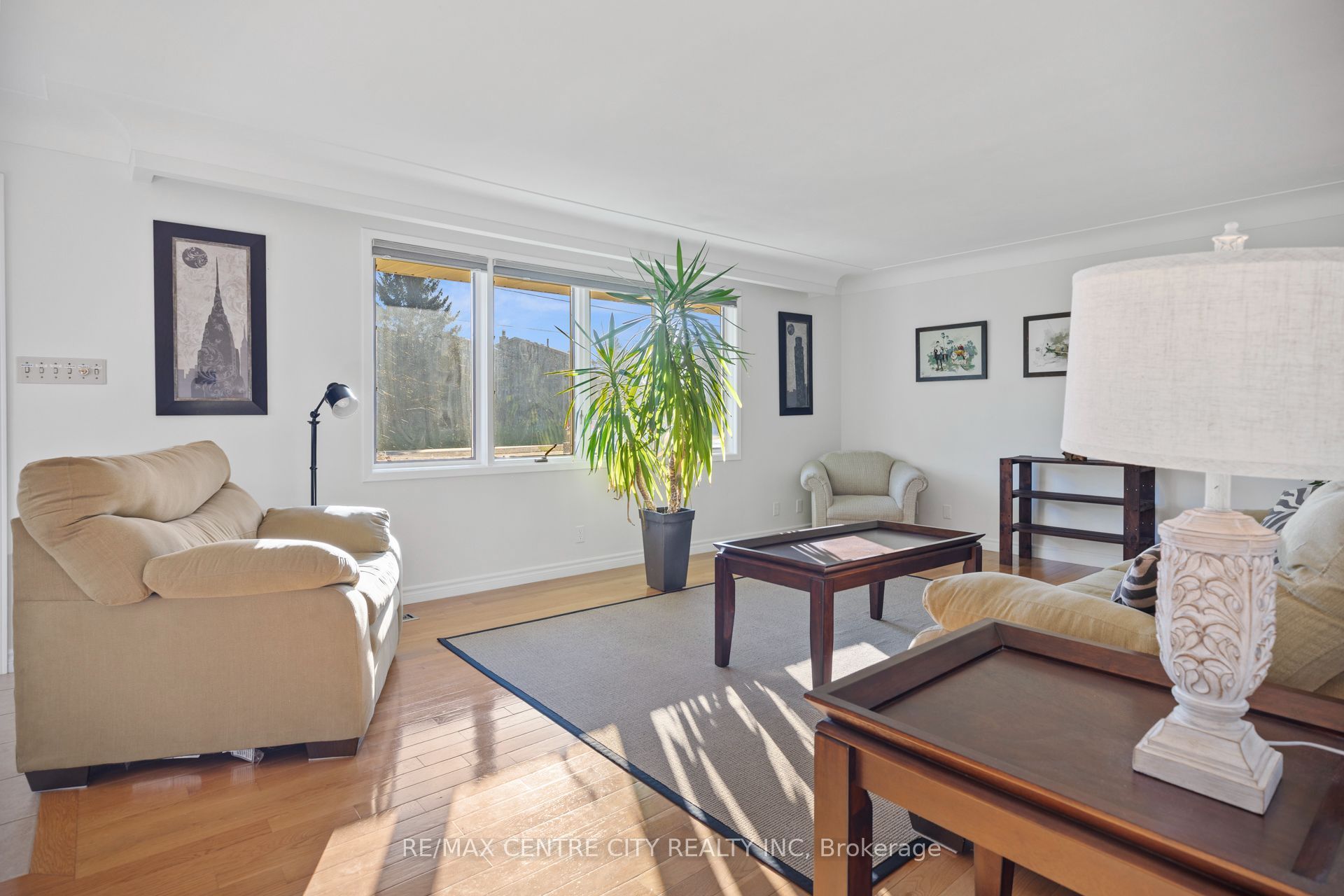 324 Carlow Road Property Photo 5